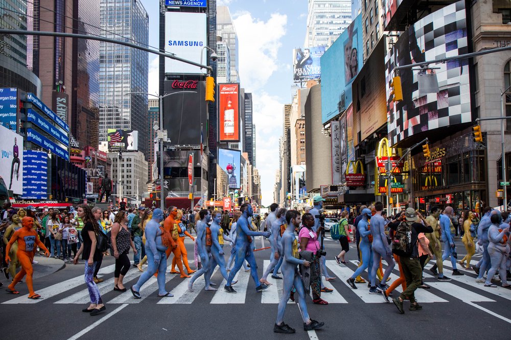 Nsfw Photos Dozens Of Totally Naked People Get Painted In Times Square