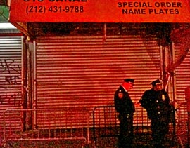 Tribeca Citizen  Canal Street counterfeit operation just goes on