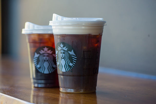 Starbucks Eliminates Plastic Straws in Japan in 2020 : Starbucks