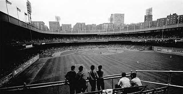 Jets, originally called the Titans, play first ever game at Polo Grounds in  1960 – New York Daily News