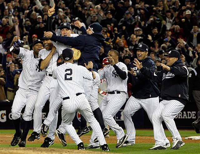 New York Yankees celebrate winning the 2009 World Series - Gold