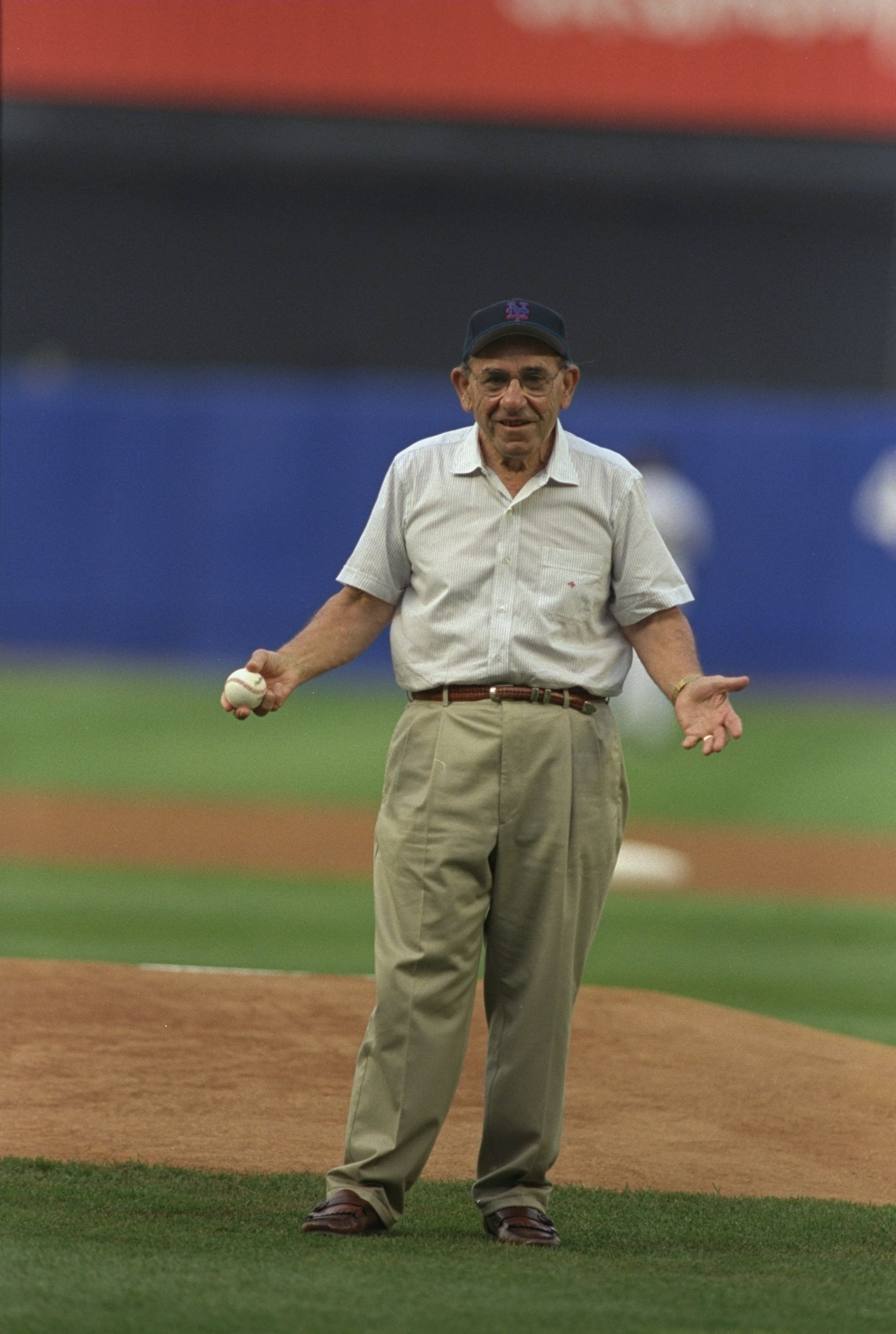 Yankees Hall of Famer Yogi Berra Dies at 90, WNYC News