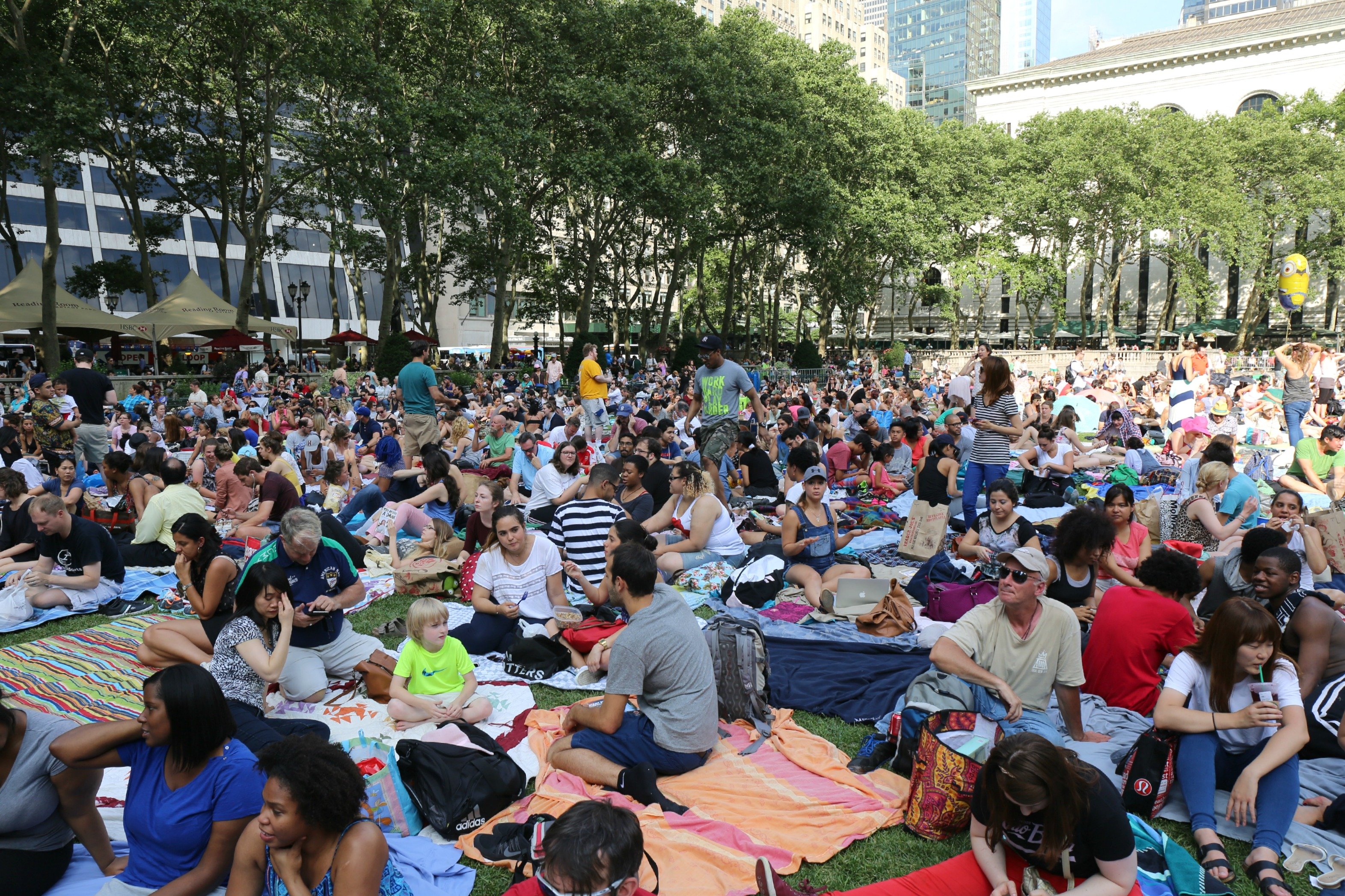 Outdoor Movies Are Back, Baby