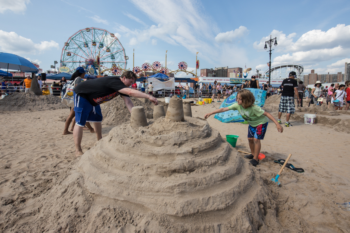Amateur artists prepare for 23rd annual Coney Island Sand Sculpting Contest  – New York Daily News