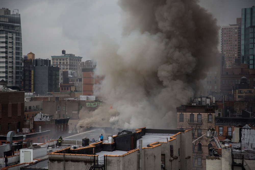 [UPDATES] Gas Explosion Causes East Village Building Collapse, Fire ...