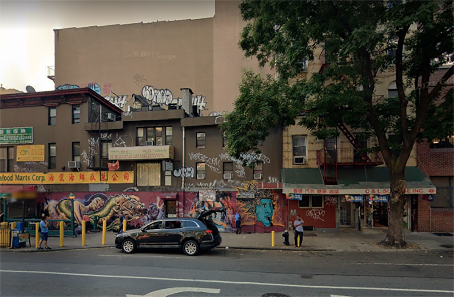 Yet another Asian woman: 35-year-old fatally stabbed in Chinatown apartment