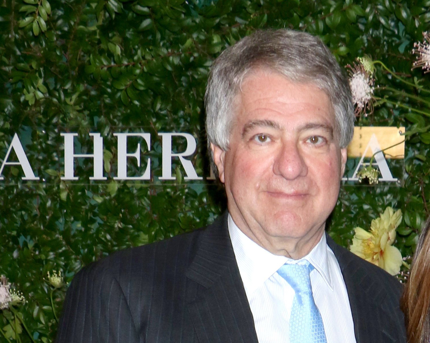 Hedge Fund CEO Who Paid Jeffrey Epstein $150 Million Announces Retirement Hedge Fund CEO Who Paid Jeffrey Epstein $150 Million Announces Retirement