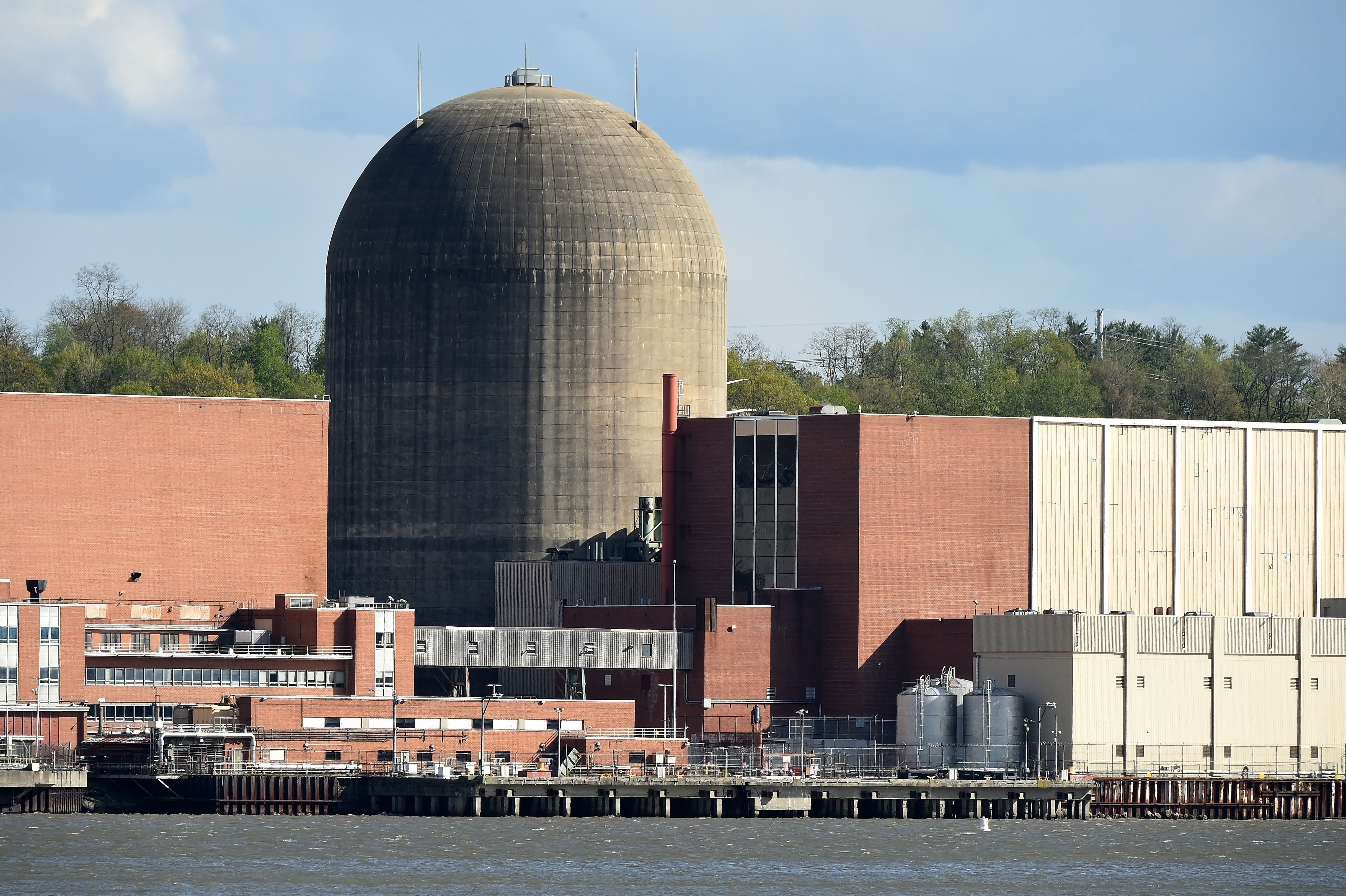 New Yorkers call on Gov. Hochul to stop radioactive water dumping in Hudson River