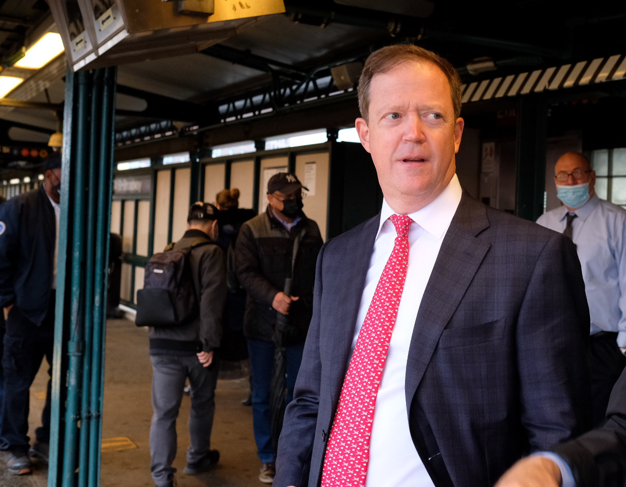 Richard Davey, new NYC Transit head, will hear your complaints about trash