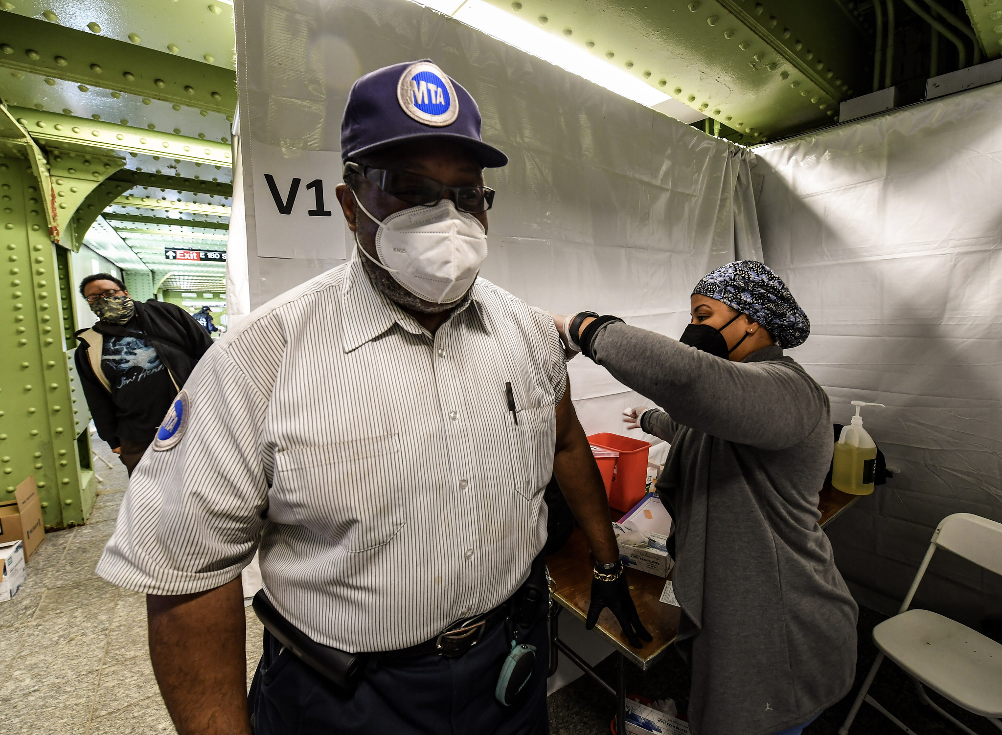 MTA Still Debating Whether To Mandate Vaccines For Its Workforce
