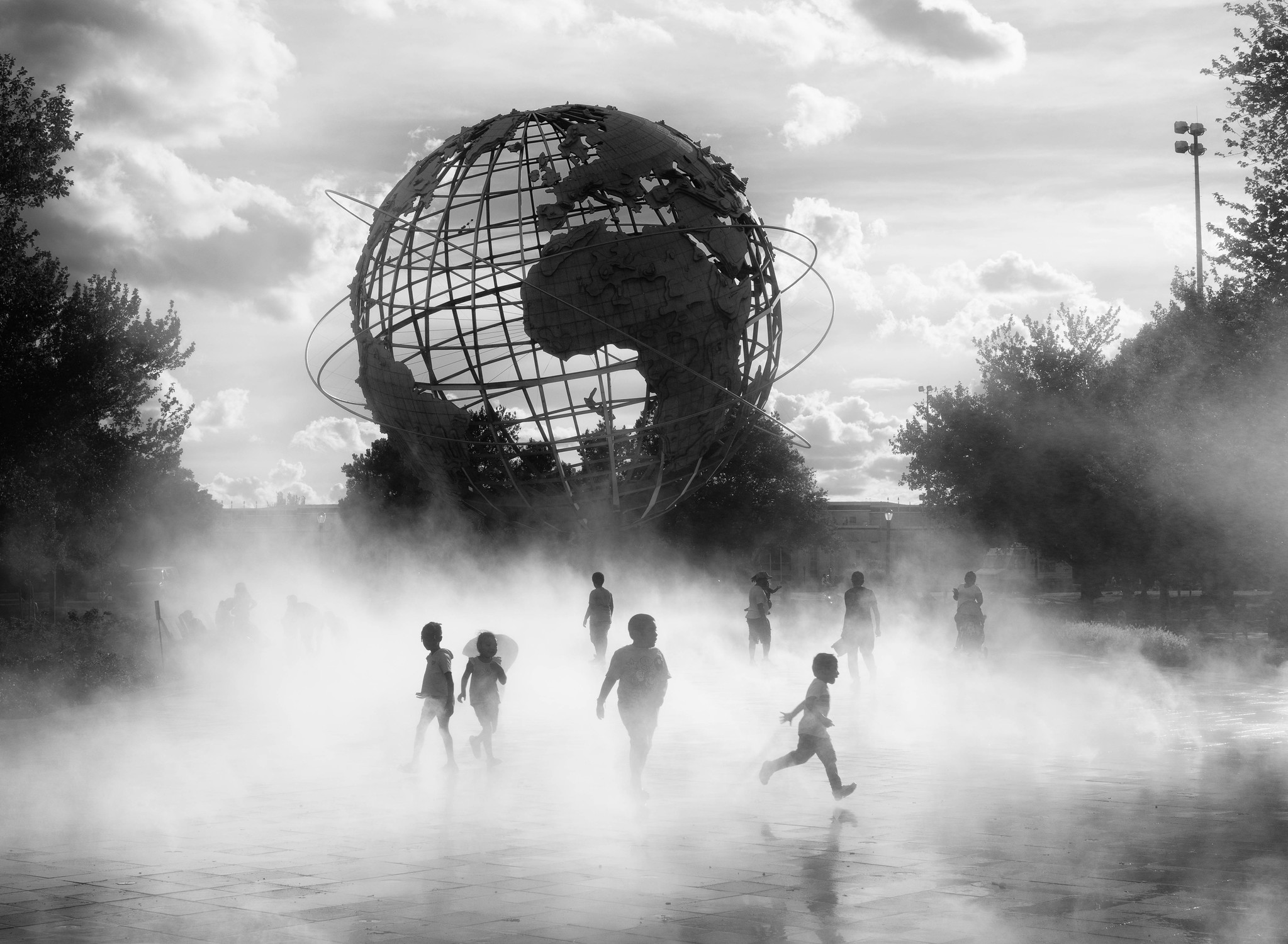 Extra Extra: The Odd Request Christopher Meloni Received In Bushwick, & The Reaction That Followed