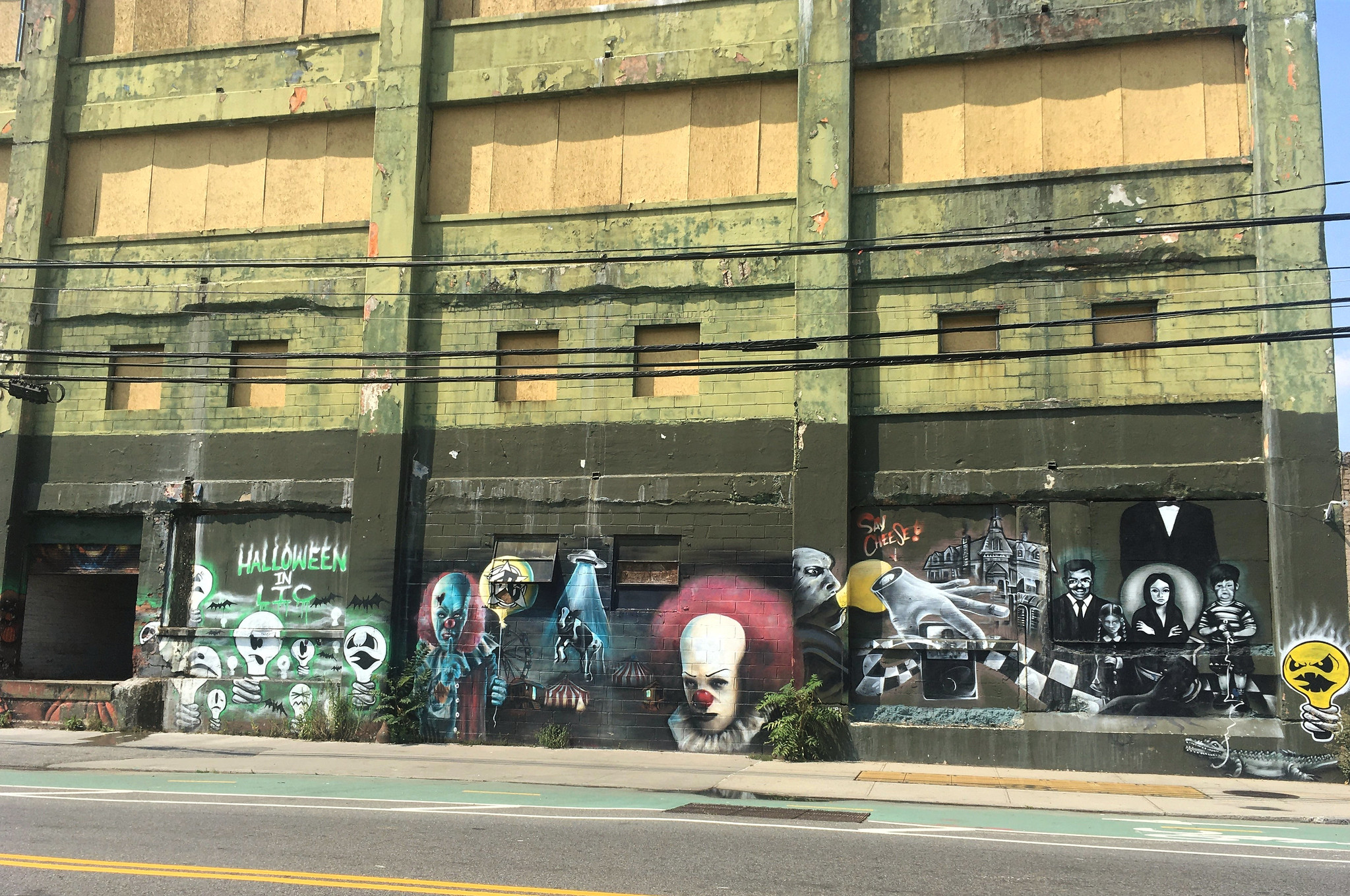 Extra Extra: Gimme Gimme Gimme An ABBA Reunion After 40 Years Extra Extra: Gimme Gimme Gimme An ABBA Reunion After 40 Years