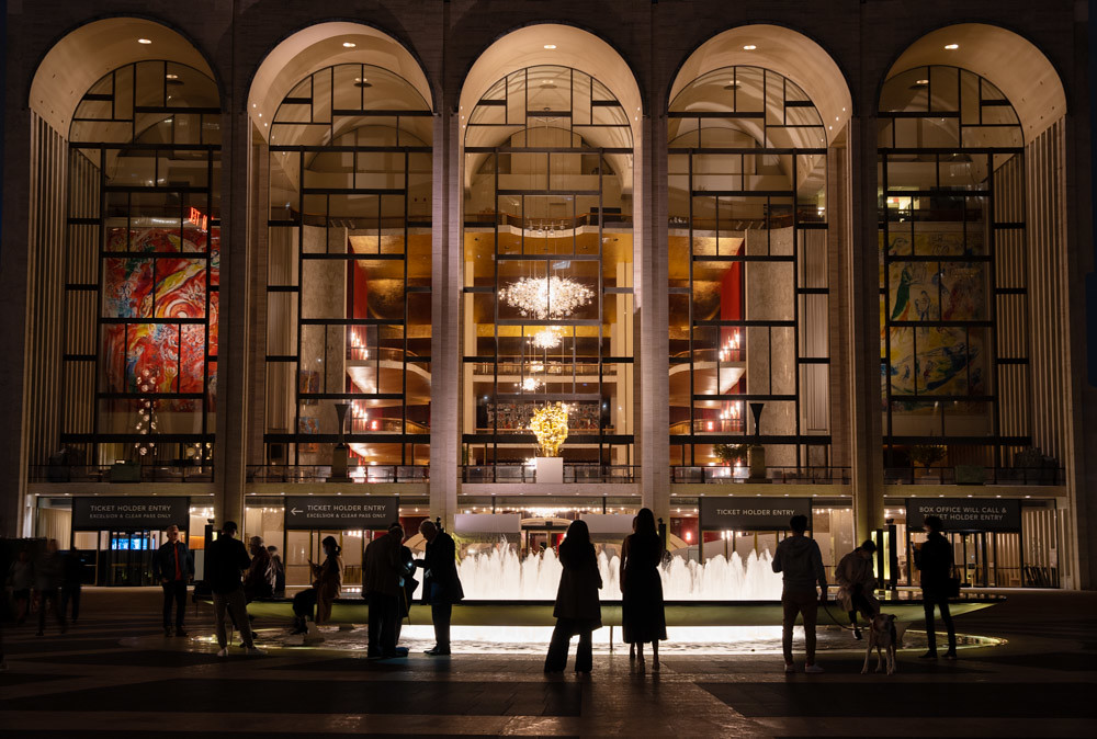 Extra Extra: Mozzarella Sticks Never Go Out Of Style