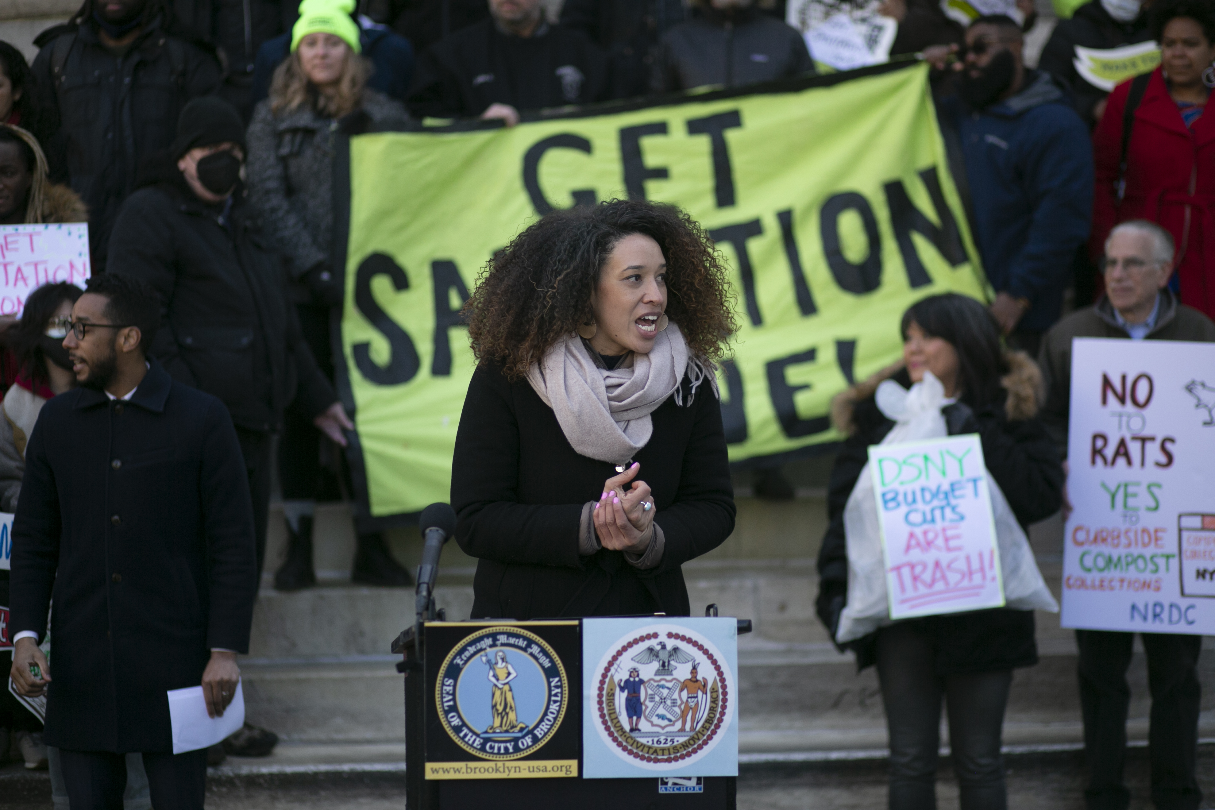 NYC elected officials push back on Adams&rsquo; proposed sanitation cuts