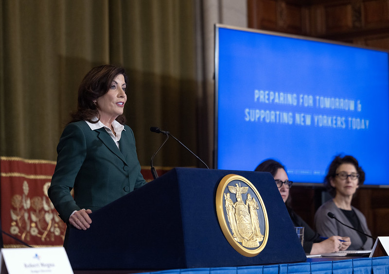 NY Gov. Hochul declares state of emergency over expected migrant influx
