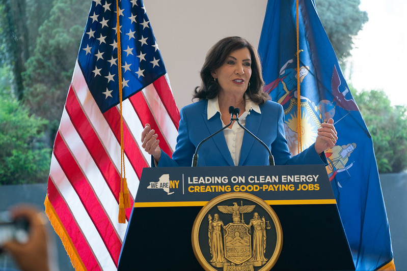 NY tentatively approves 3 offshore wind farms, including Ravenswood project NY tentatively approves 3 offshore wind farms, including Ravenswood project