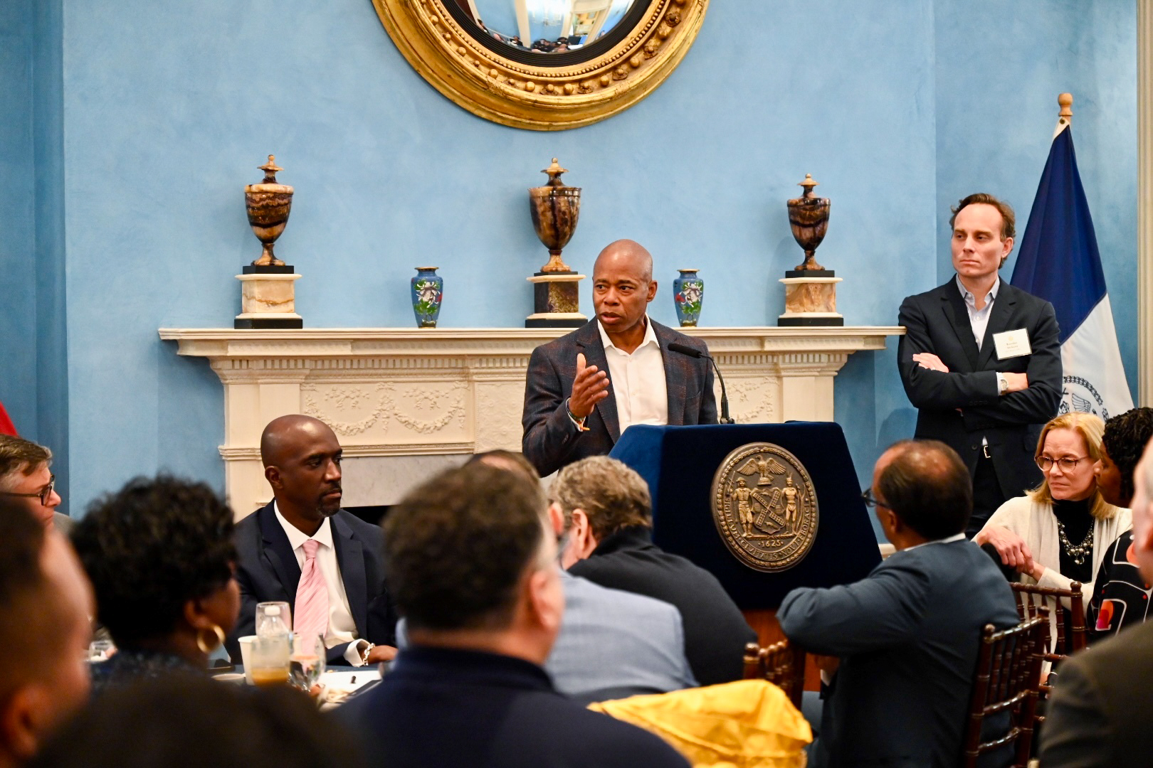 Mayoral summit seeks solutions for 'antiquated' criminal
justice system in NYC