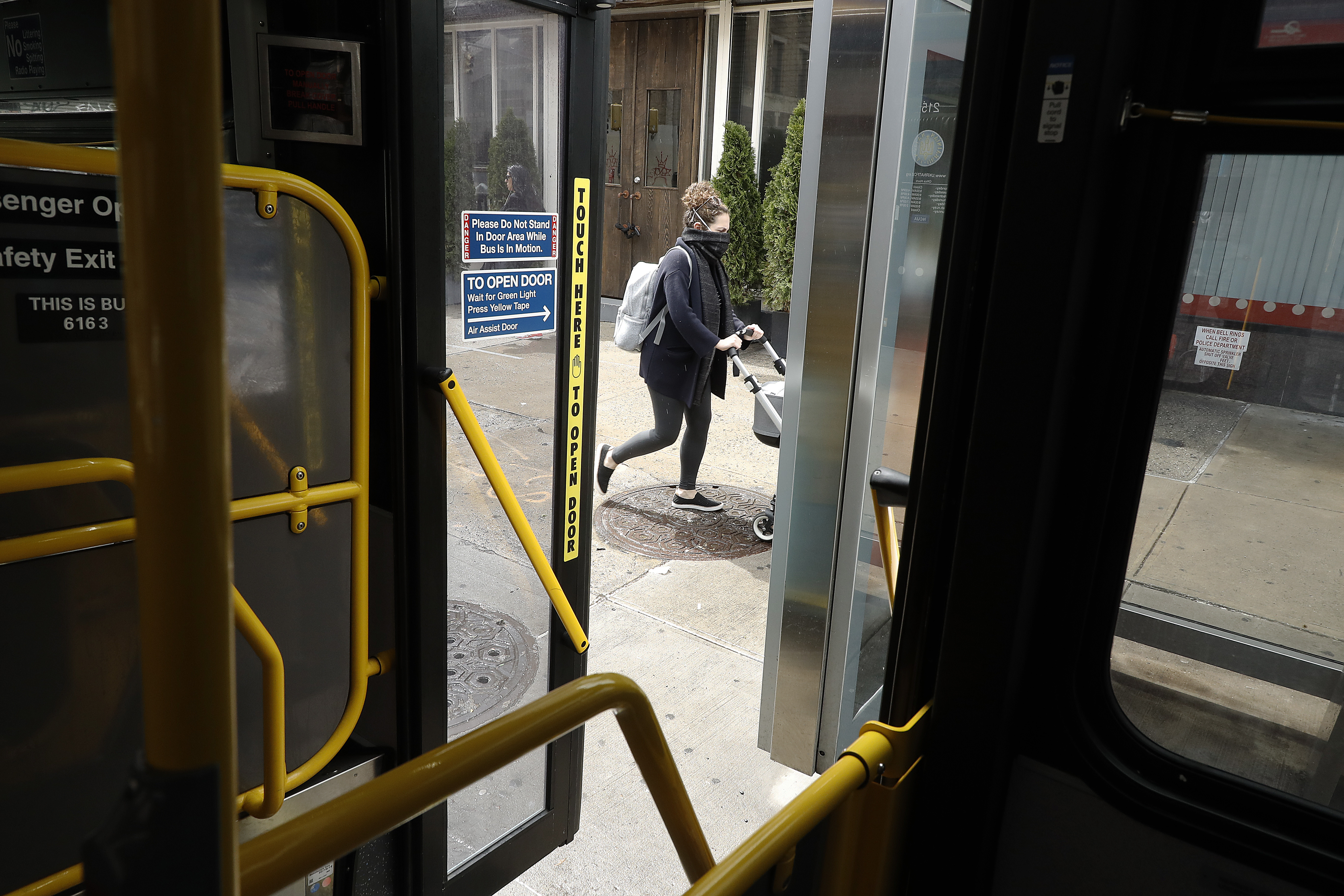 MTA pilot program will allow open strollers on 7 city bus routes