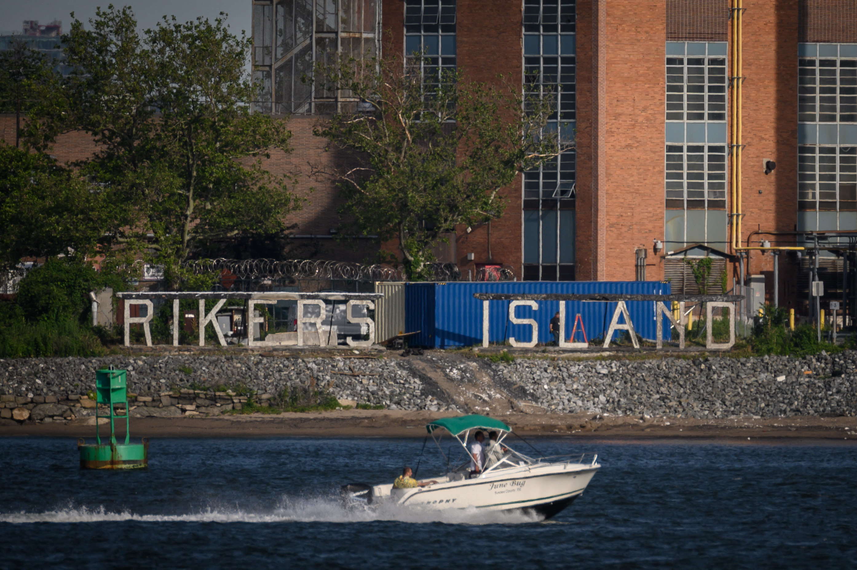 Another Rikers detainee dead, the 17th to die in custody this year