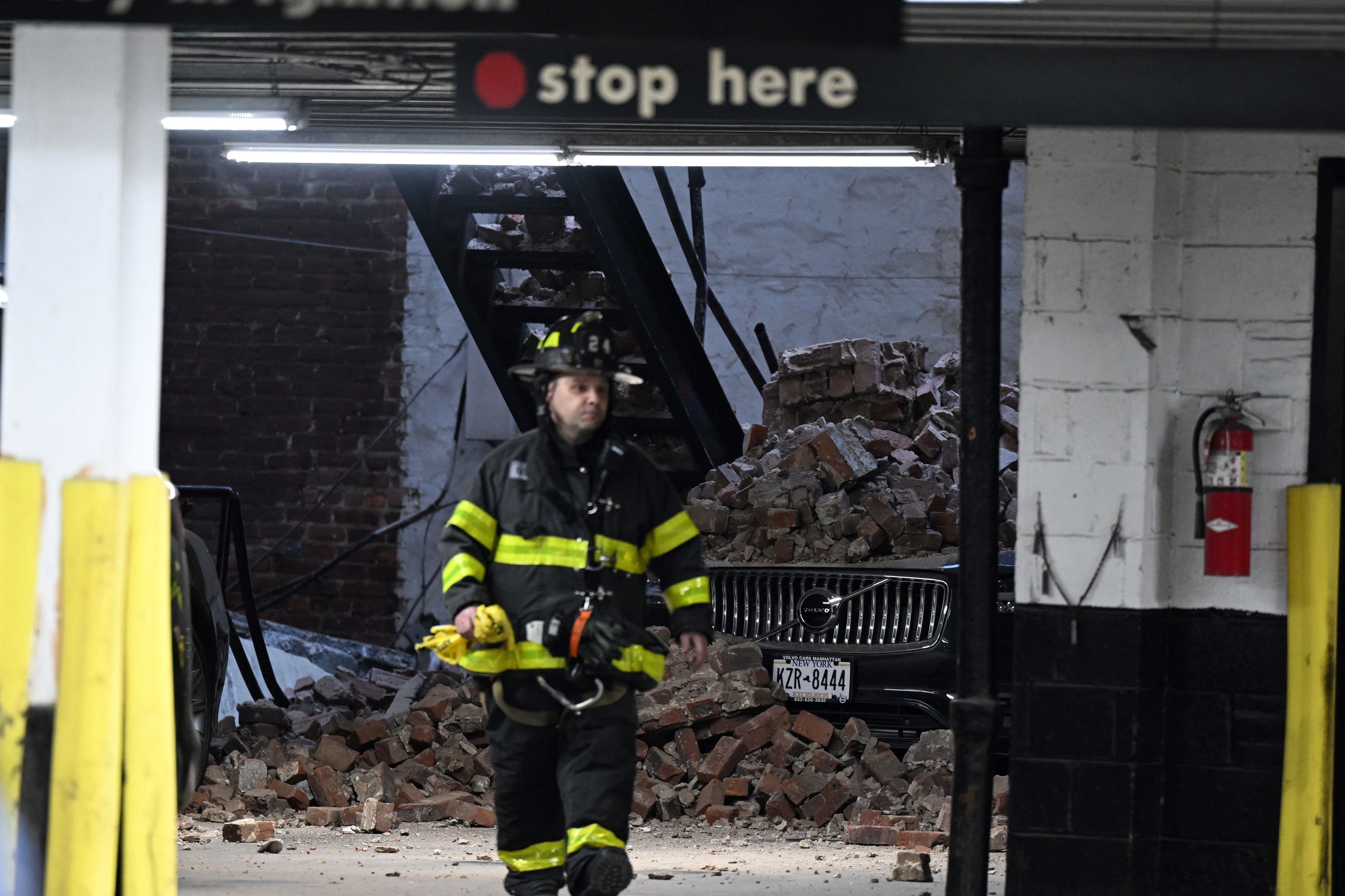 NYC to pay forensic engineers $1M to investigate deadly parking garage collapse