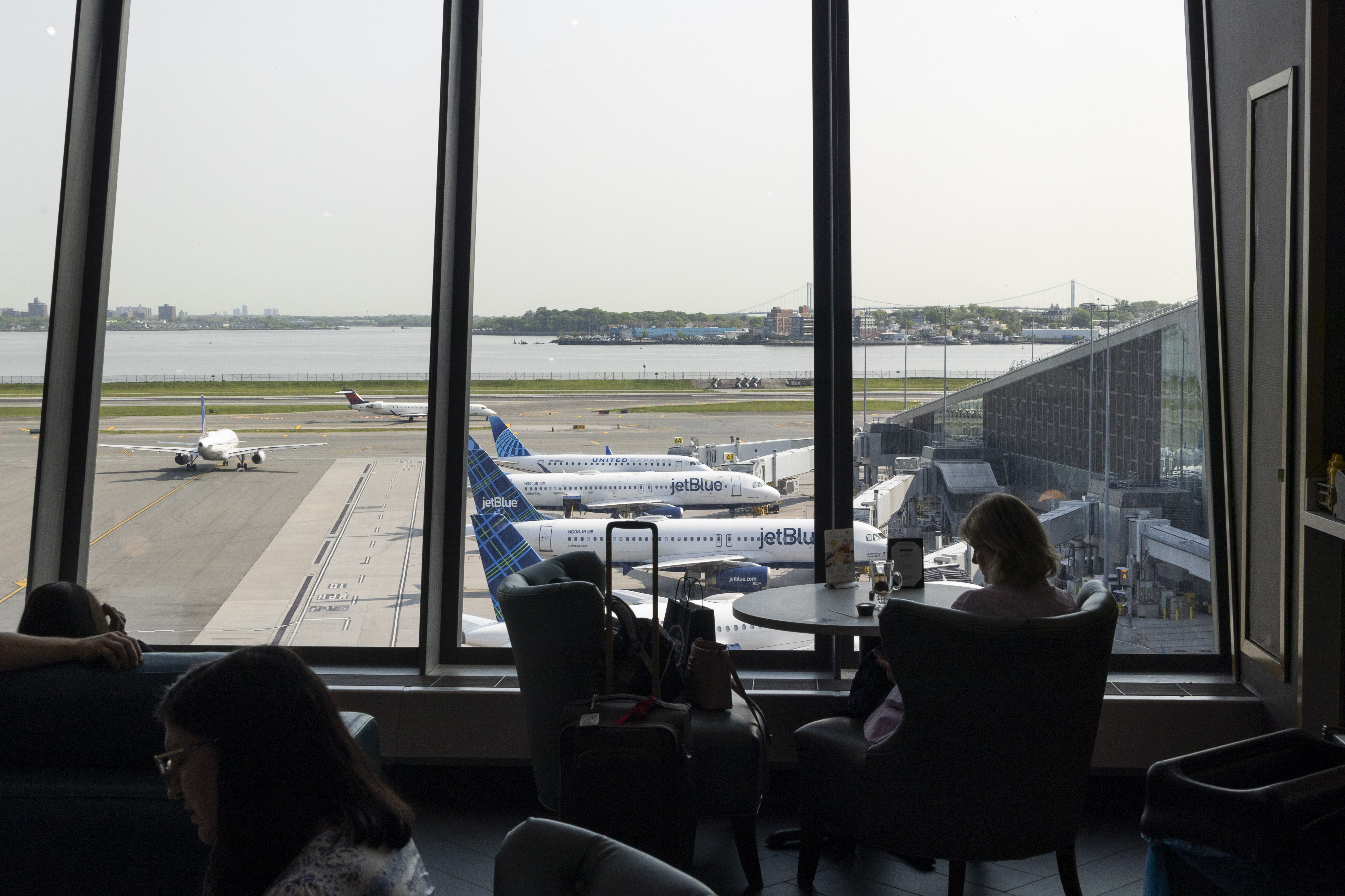 NYC&rsquo;s airports had their busiest year ever in 2023, Port Authority says