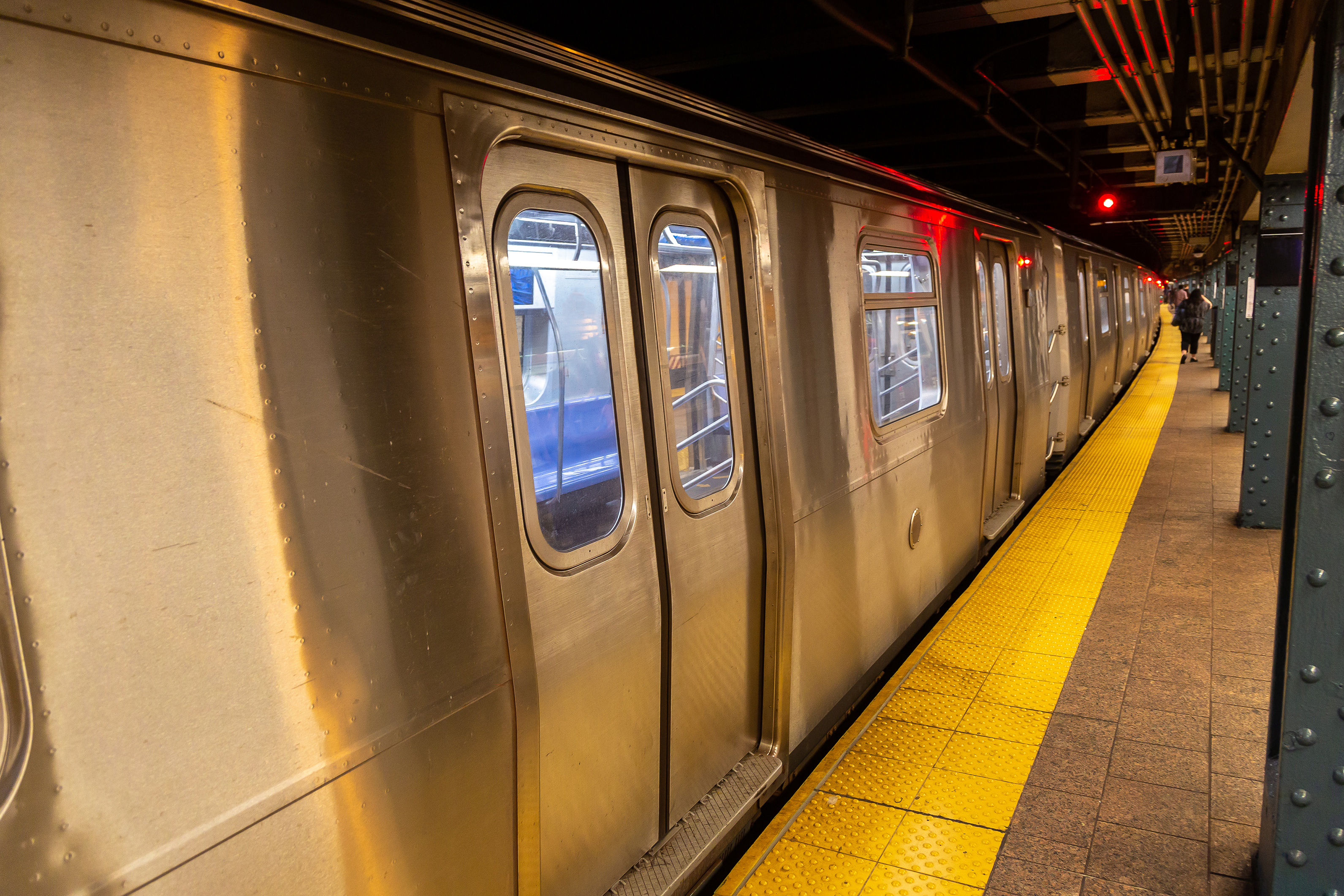 Suspect sought after woman shoved into moving subway train in Manhattan: NYPD