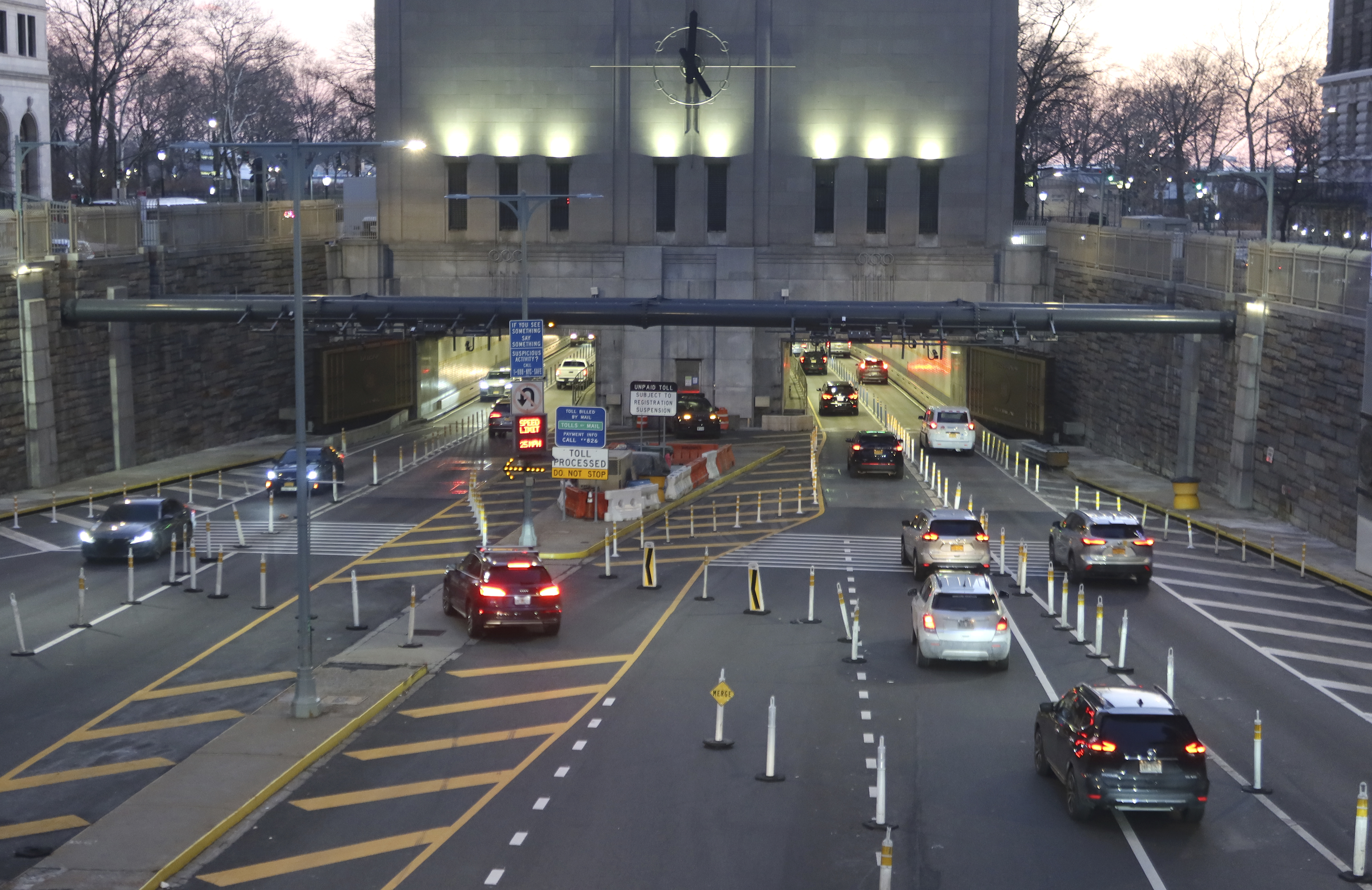 Cars entering the Brooklyn-Battery tunnel in Manhattan