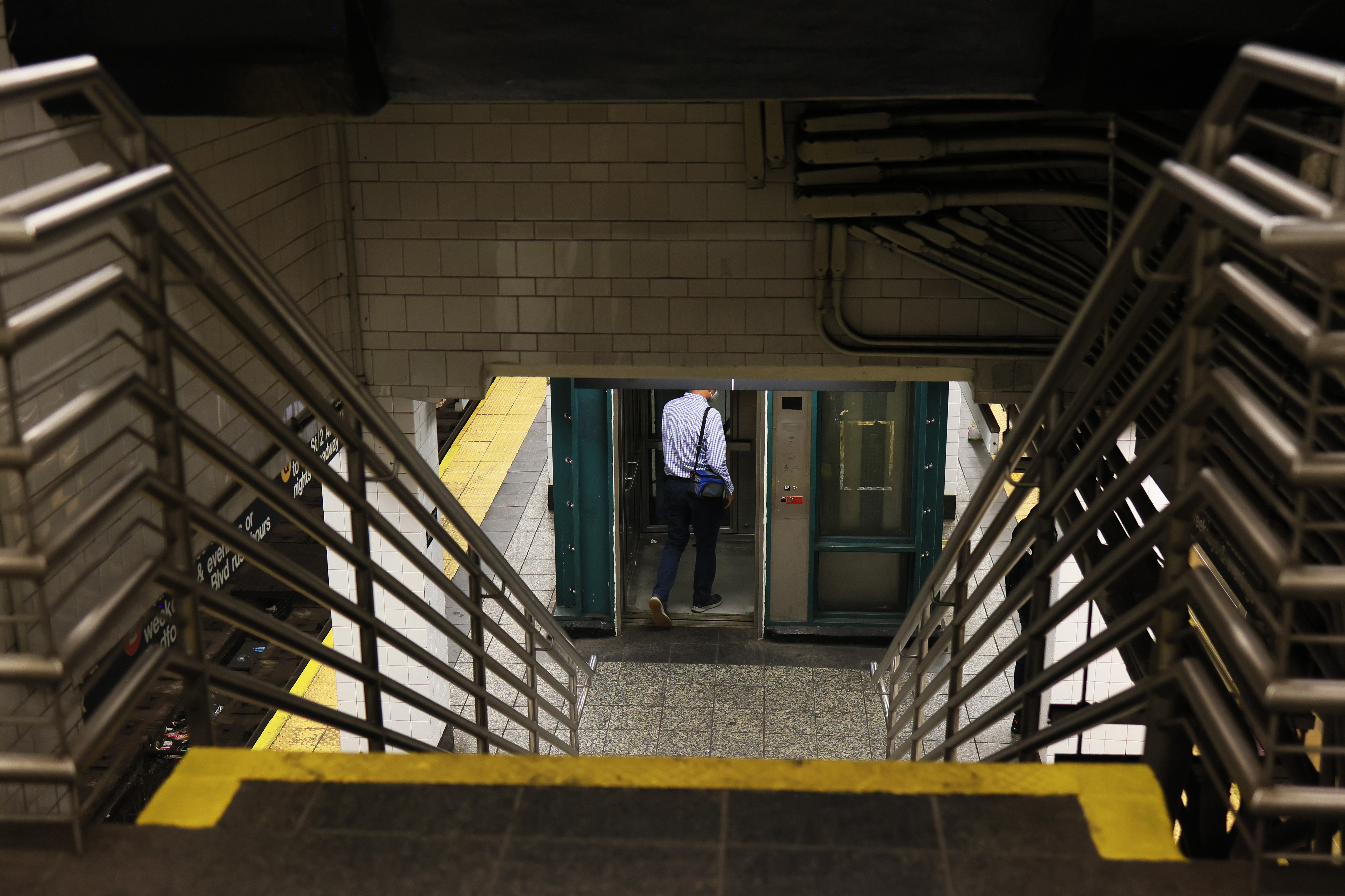 MTA pilot hopes to sniff out soiled elevators in NYC subways