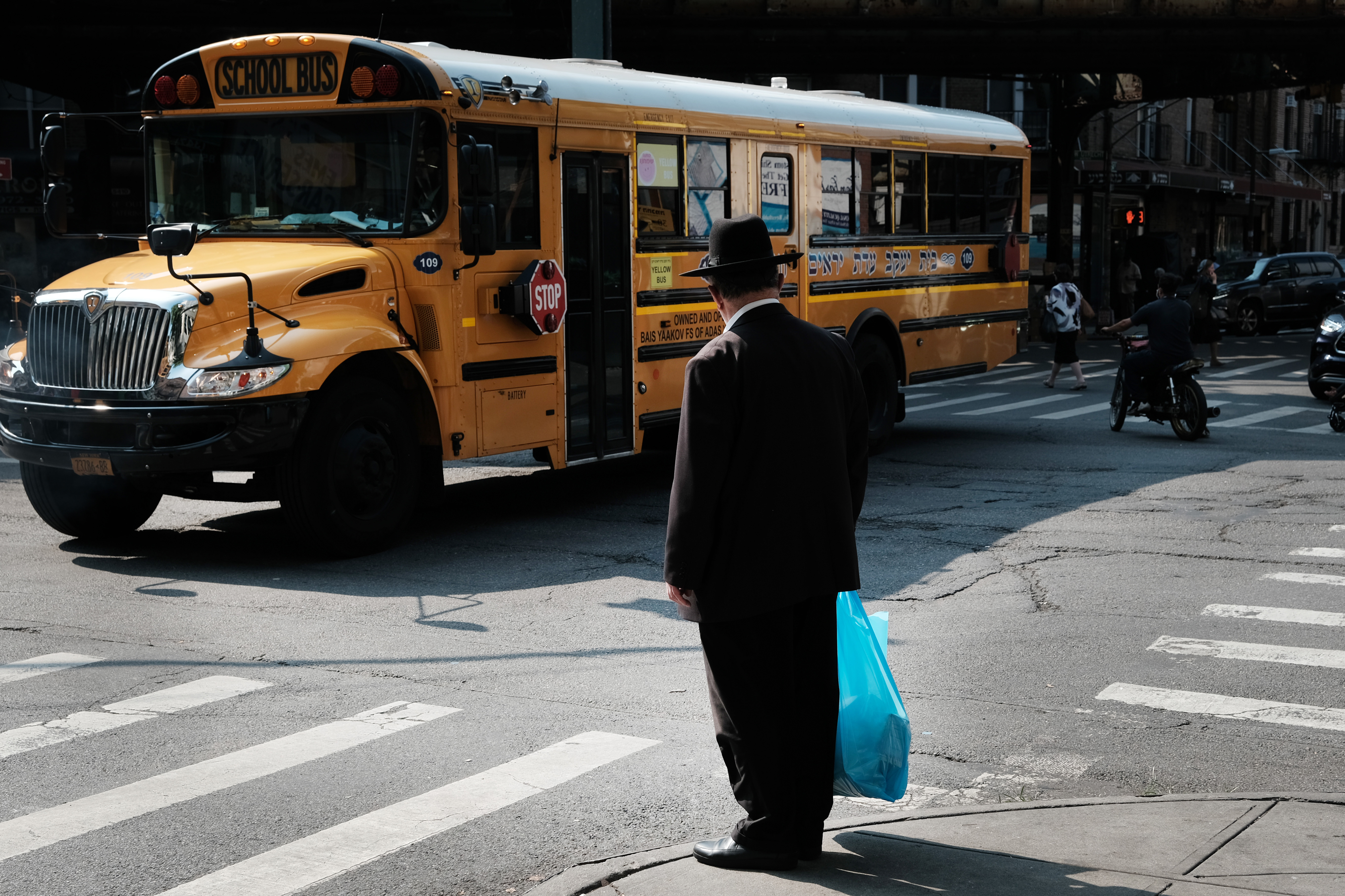 NY rebukes city oversight, citing inadequate education at Brooklyn yeshiva NY rebukes city oversight, citing inadequate education at Brooklyn yeshiva