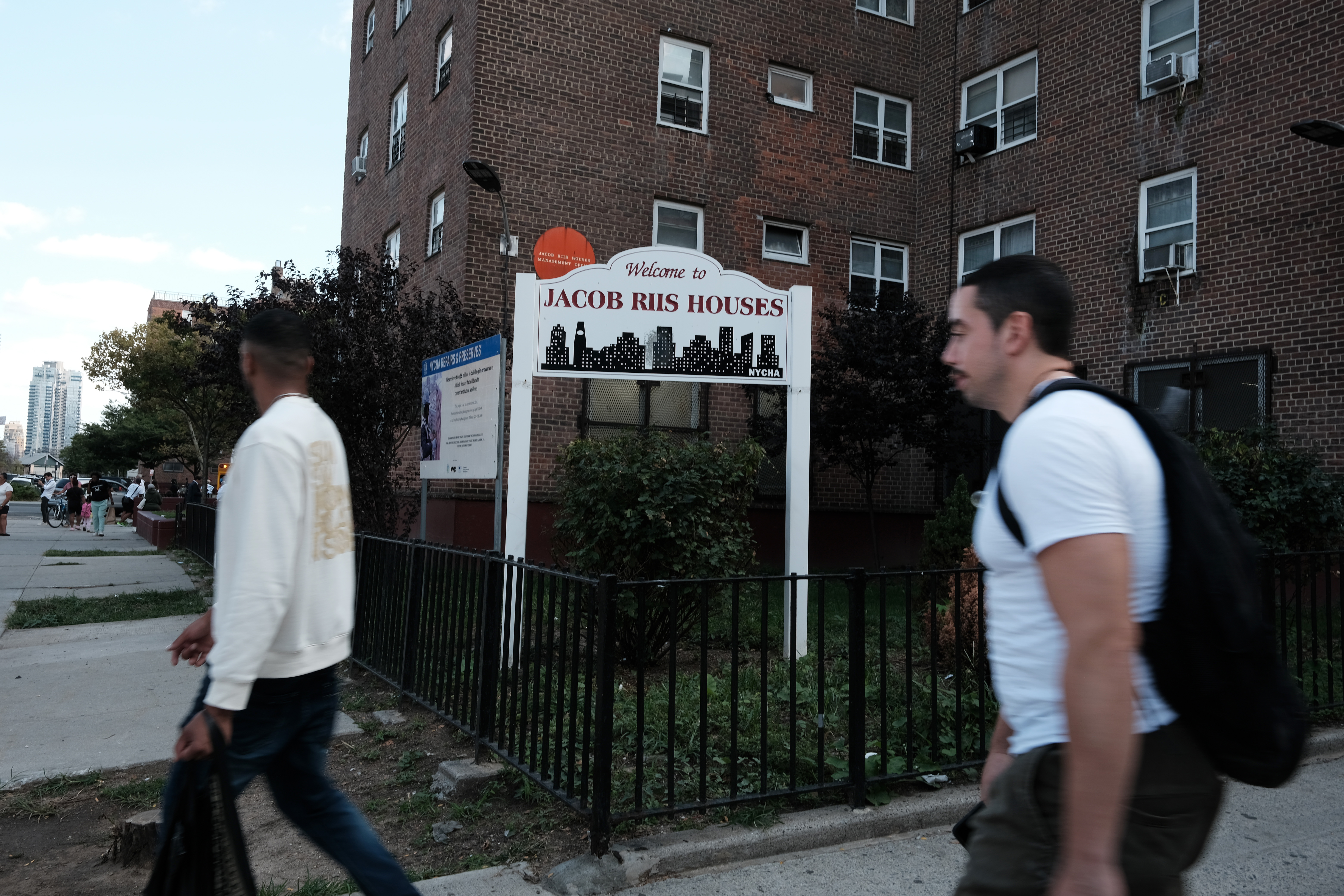 Lab behind botched water tests at Jacob Riis Houses not authorized to perform work in NY, public housing officials say Lab behind botched water tests at Jacob Riis Houses not authorized to perform work in NY, public housing officials say