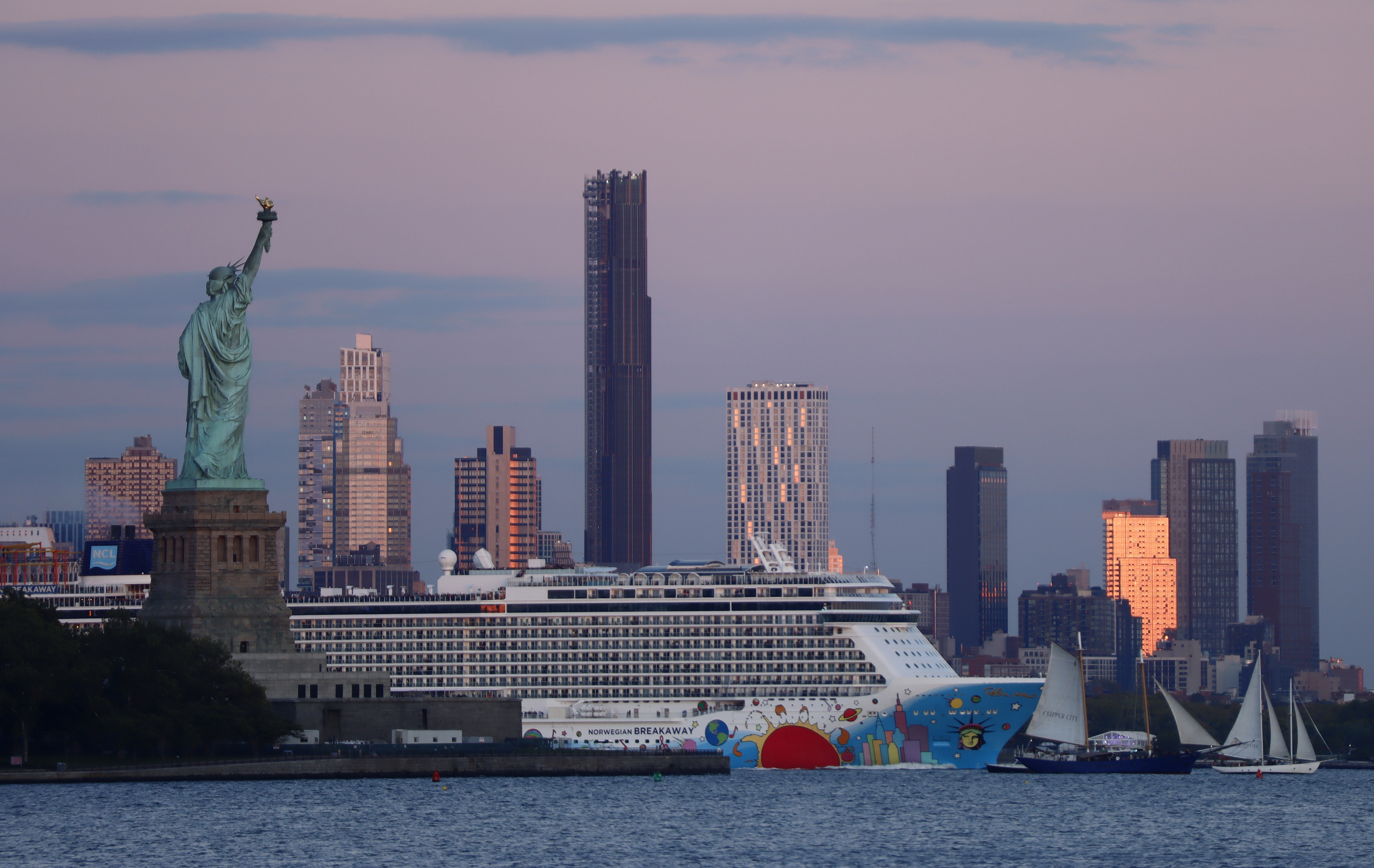 NYC Council to consider cruise ship pollution bill on Thursday