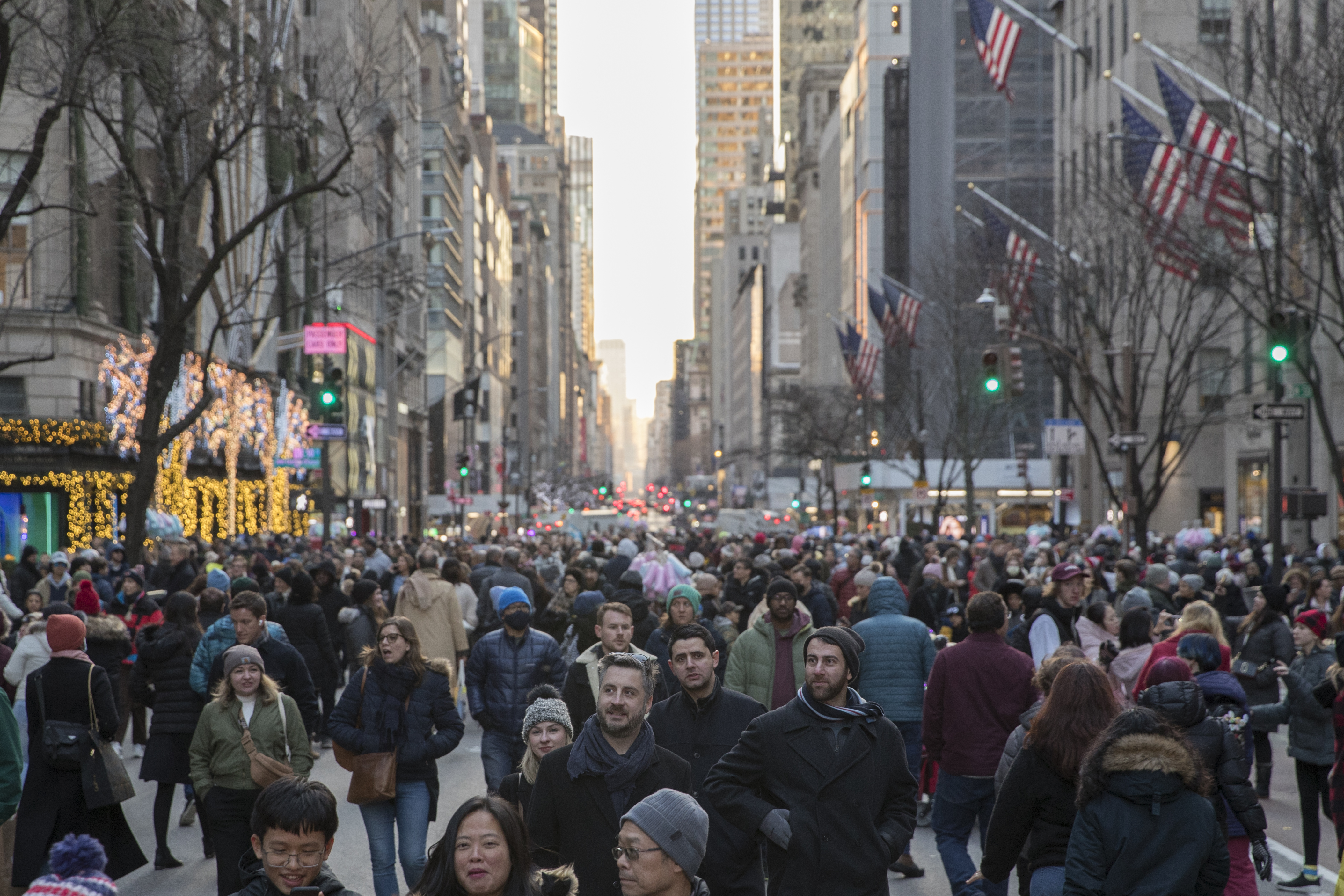 NYC to turn Fifth Avenue into Open Street for holidays