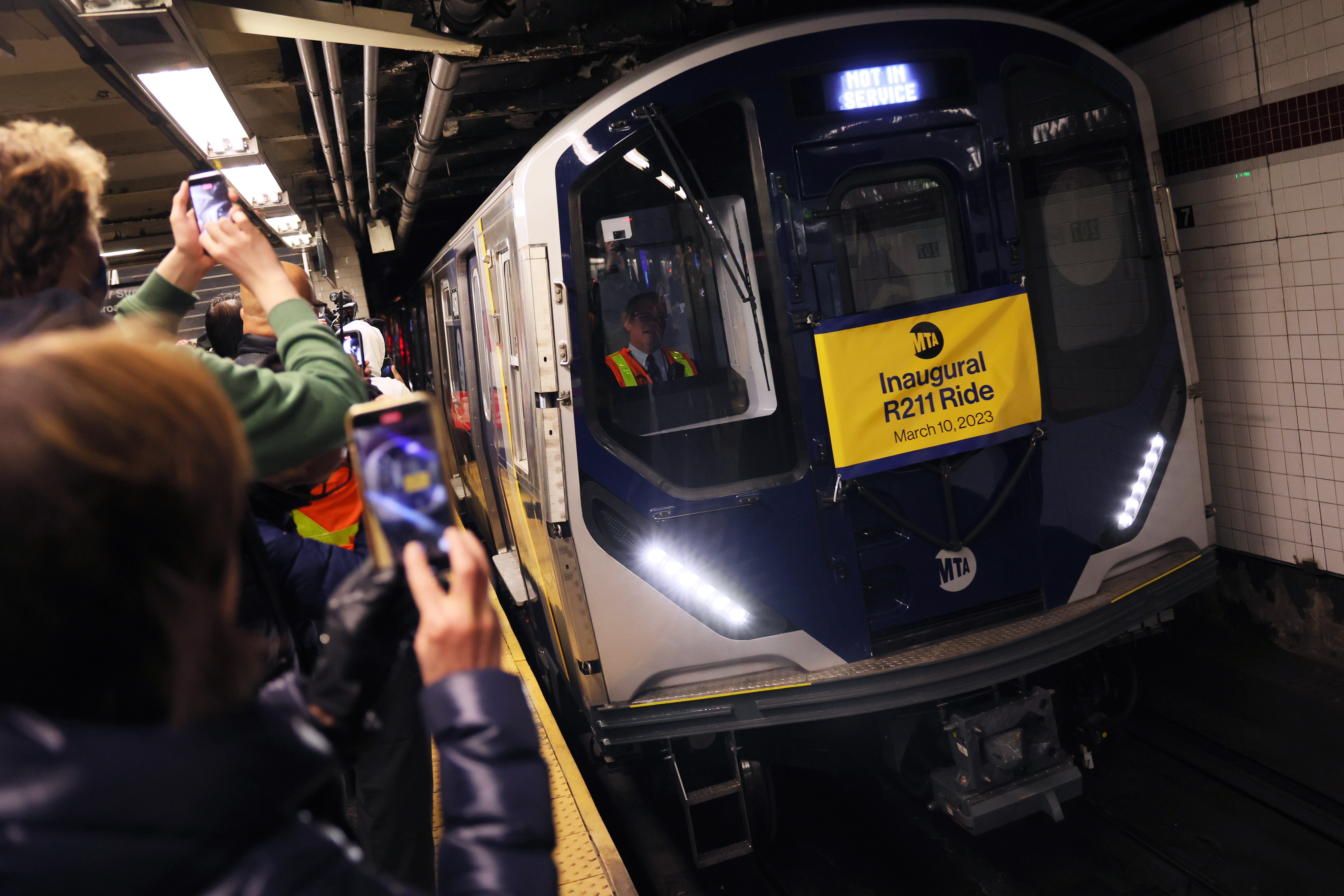 New subway cars still need repairs months after MTA pulled them off rails New subway cars still need repairs months after MTA pulled them off rails