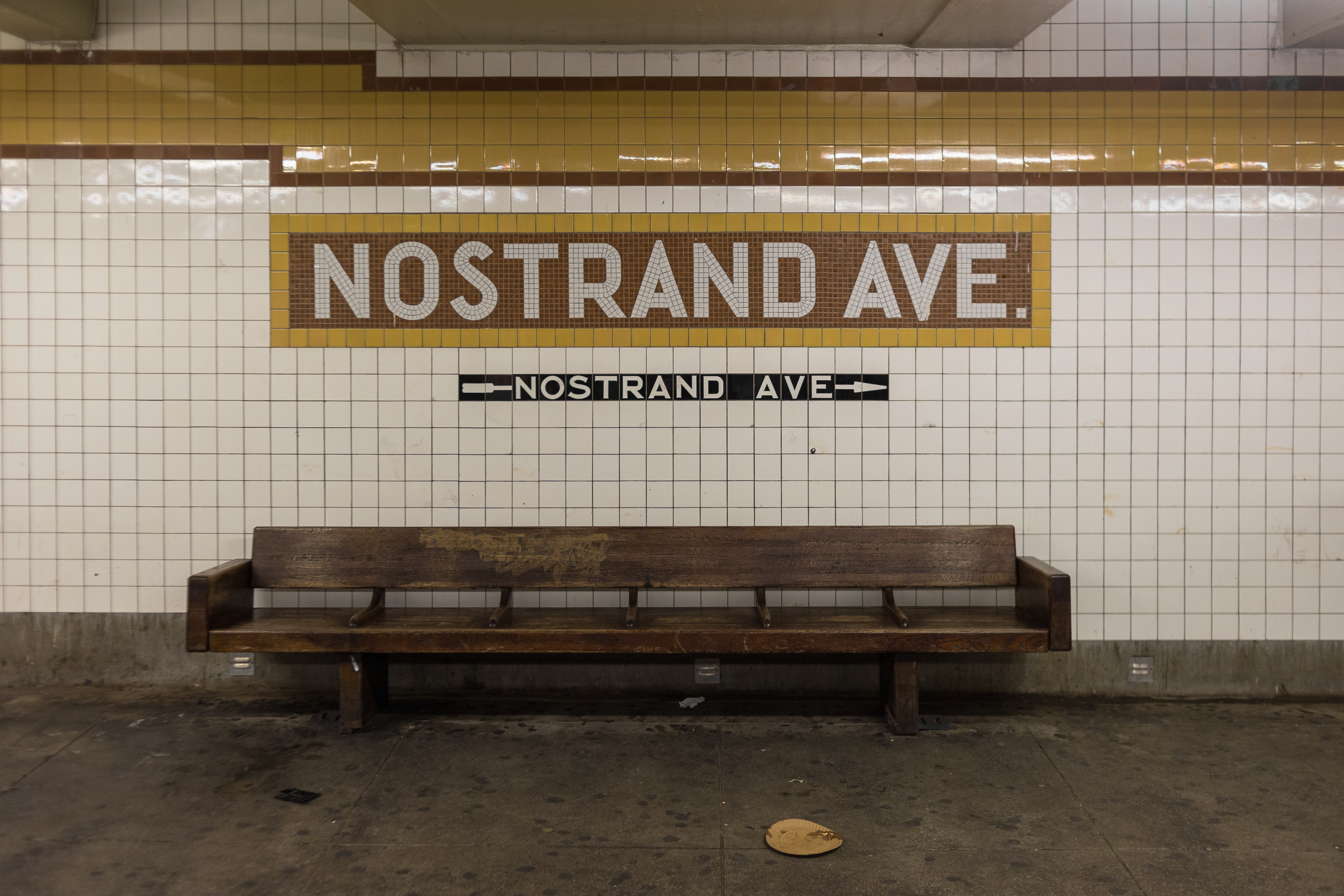 In Central Brooklyn, a dreaded subway bottleneck grinds trains to a halt