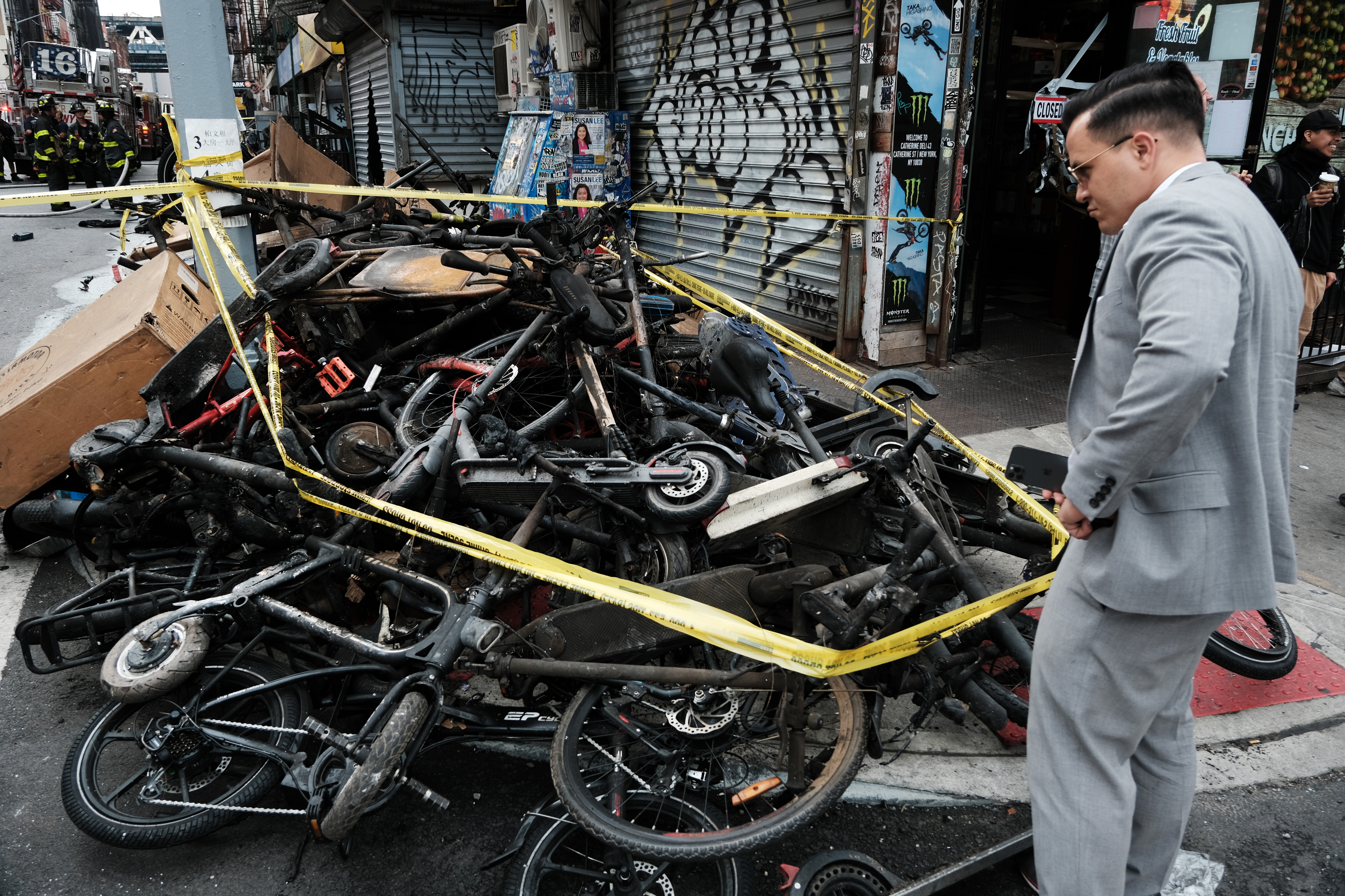 E-bike battery fires keep climbing in NYC