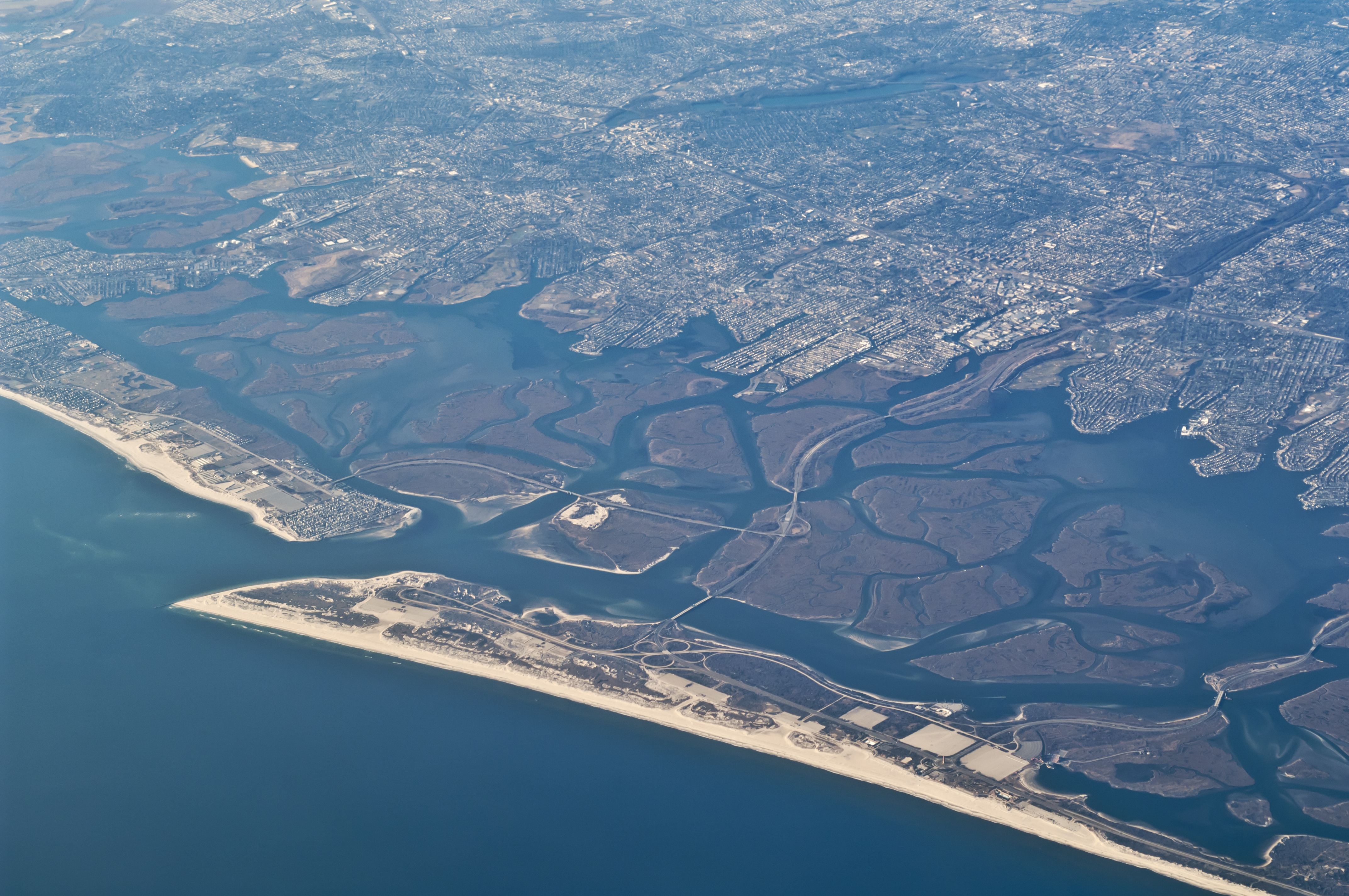 Developers cancel major wind project off Long Island, citing economic headwinds