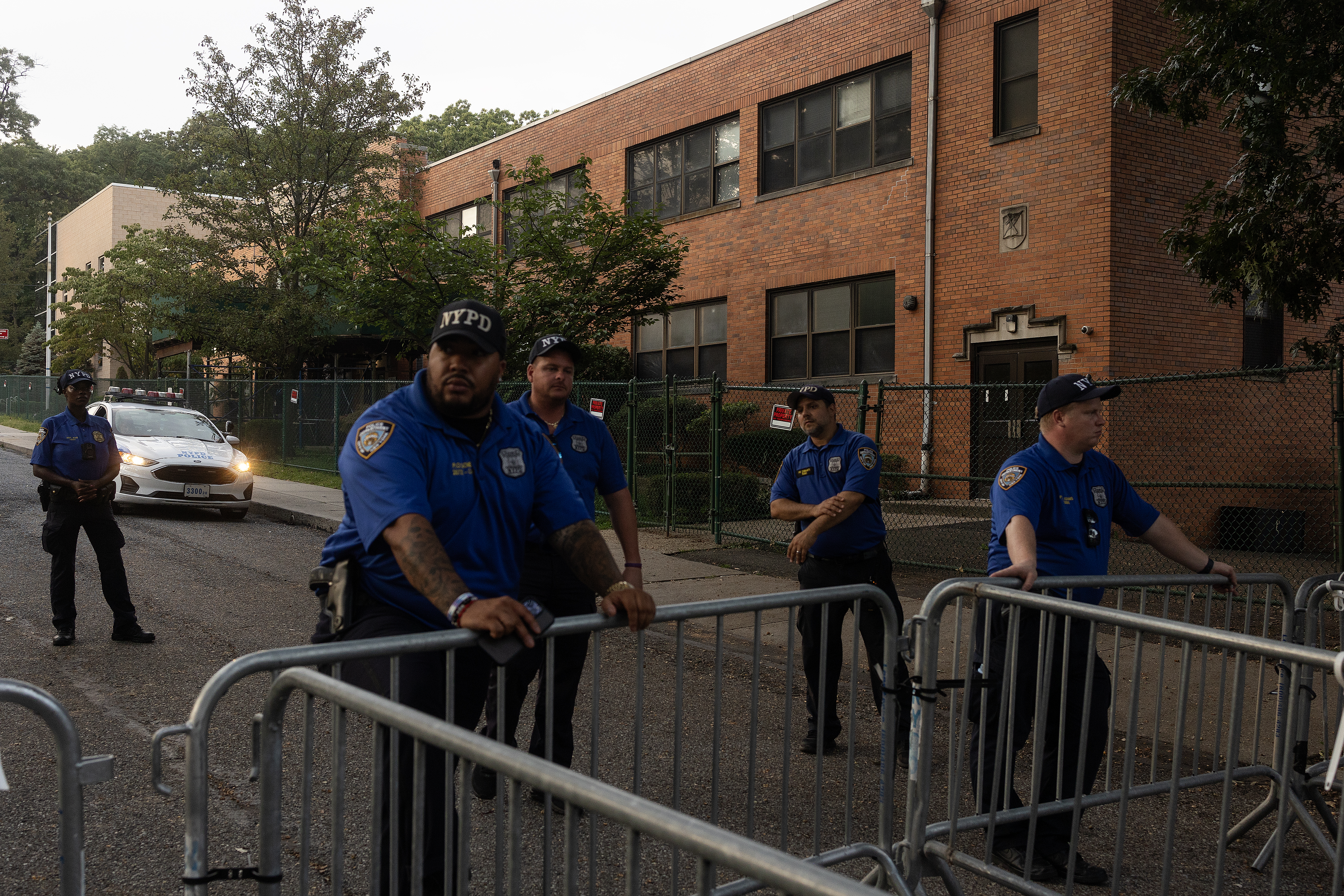 Staten Island migrant shelter hit with vacate order over safety concerns
