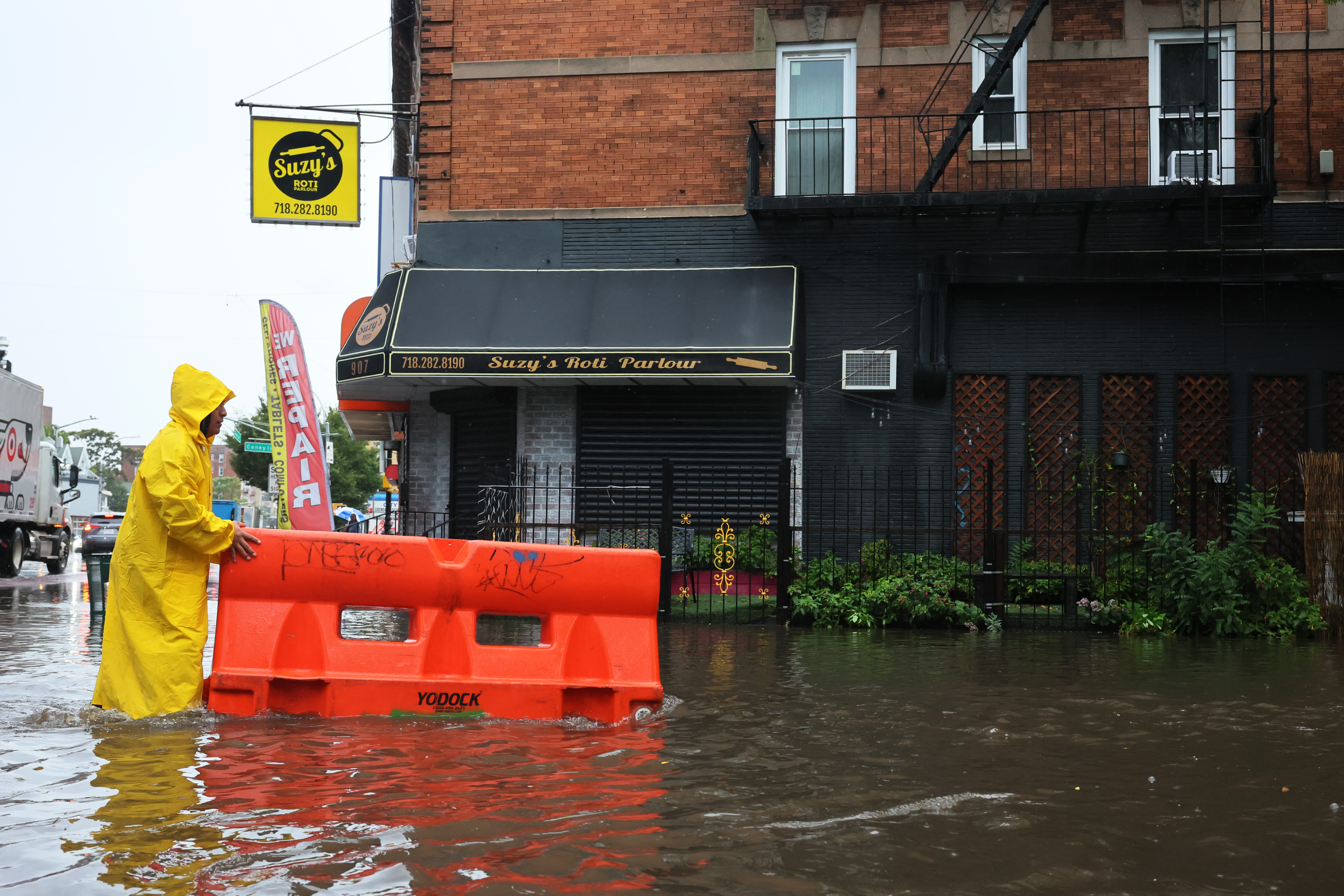 NYC lacked staff, equipment, communication for Ophelia, comptroller report says