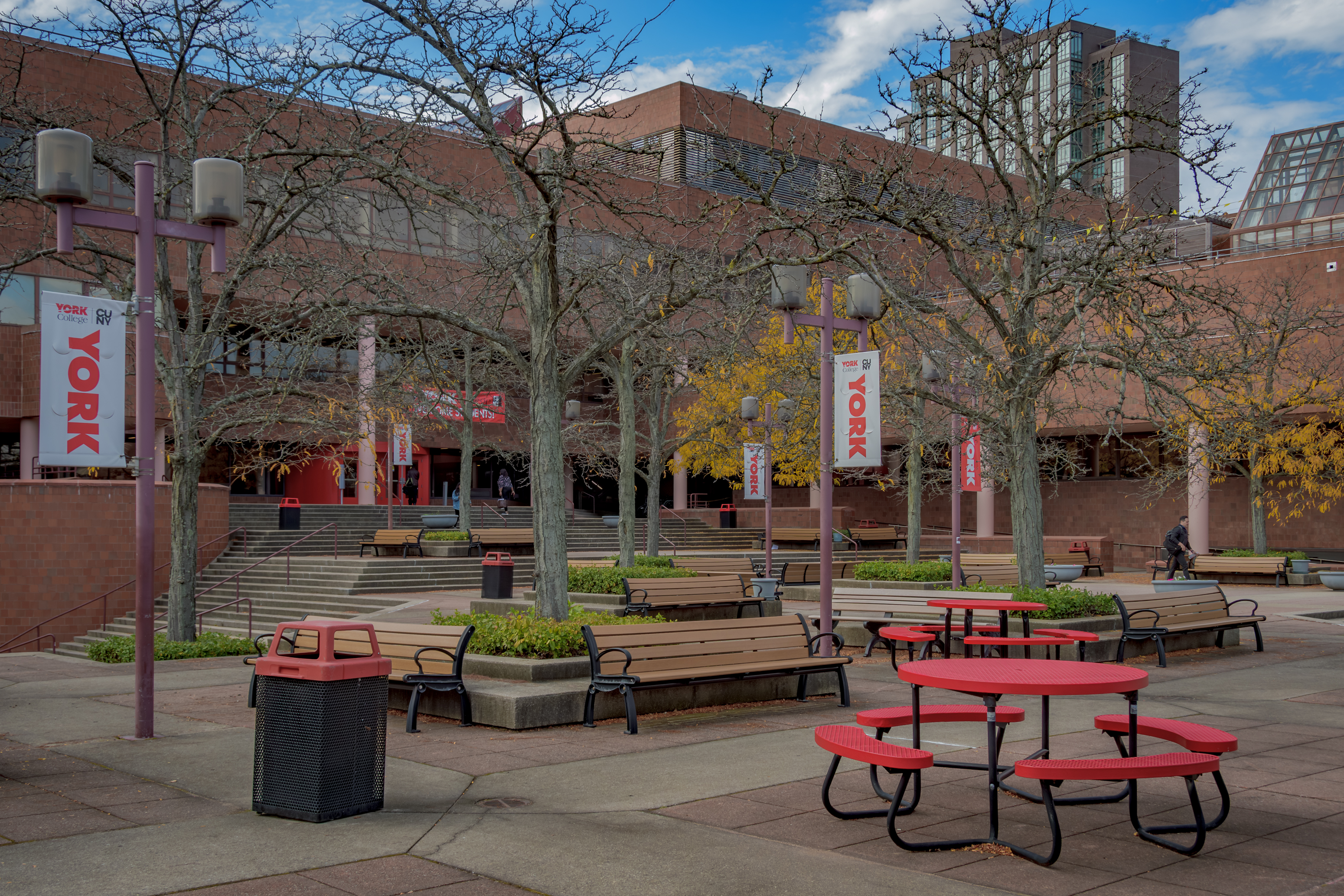2 CUNY campuses in Queens evacuated due to bomb threat: NYPD 2 CUNY campuses in Queens evacuated due to bomb threat: NYPD