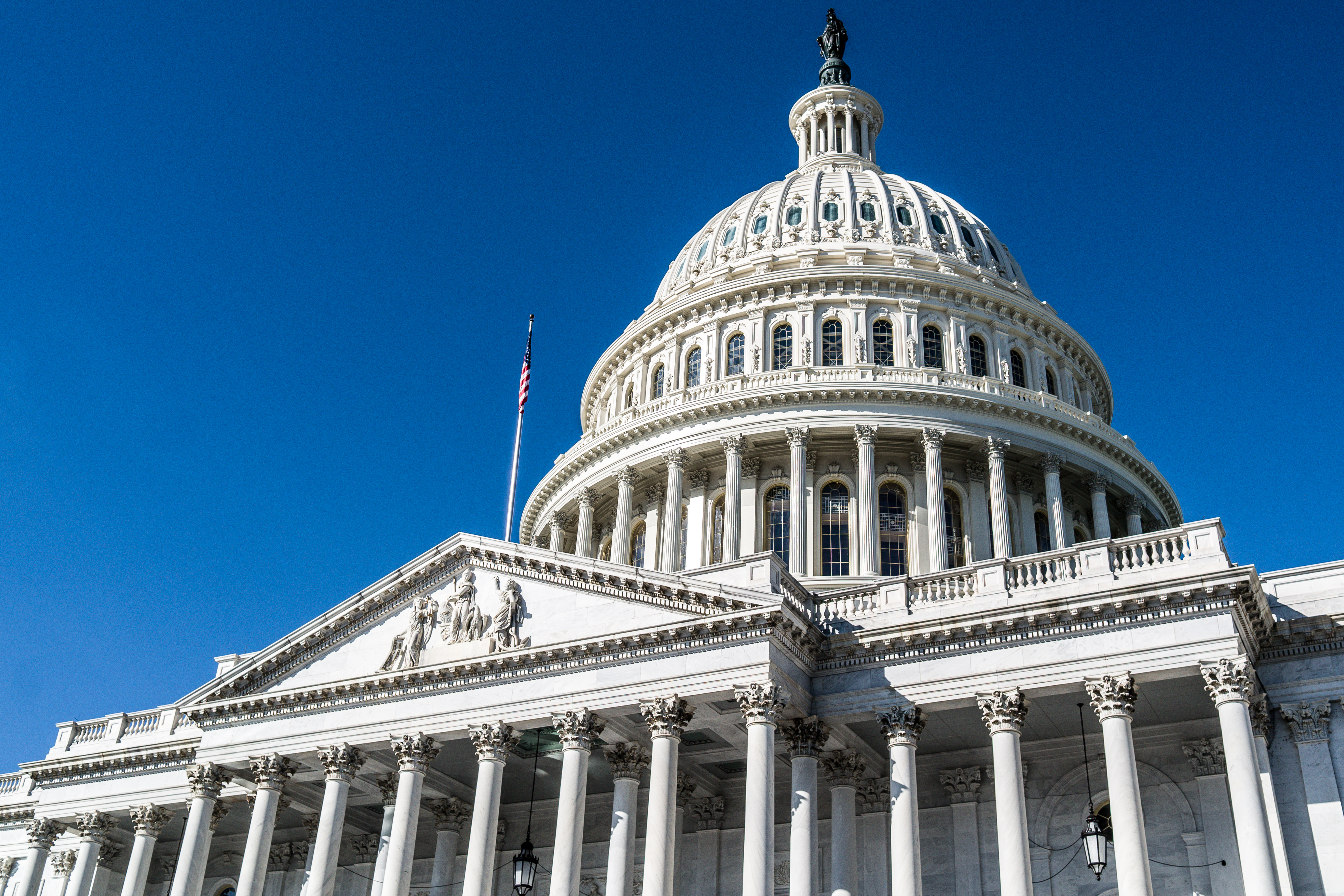 Police: Former NYPD officer arrested outside U.S. Capitol with BB gun, ammunition