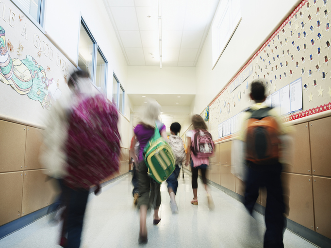 Bilingual teachers hard to find as thousands of migrant students enter NYC schools