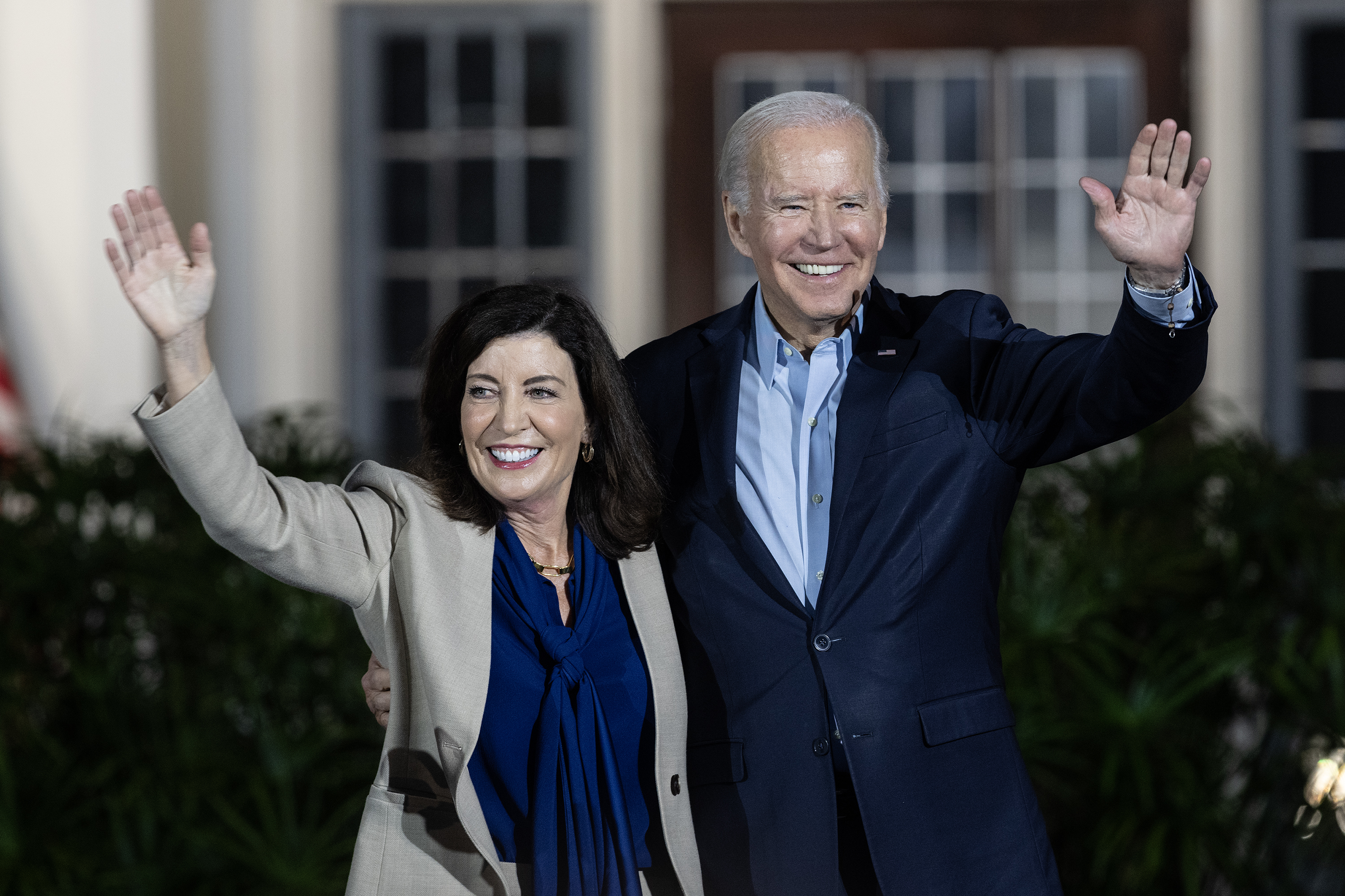 Hochul, White House announce some progress on work authorization for migrants