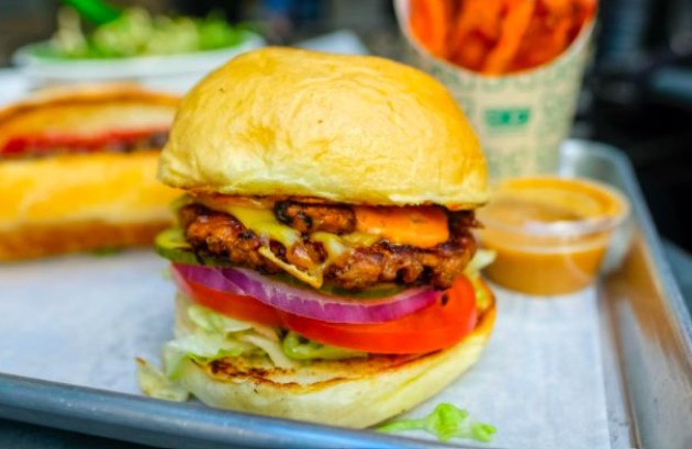 Grubhub Revisits: Ten Great NYC Burgers