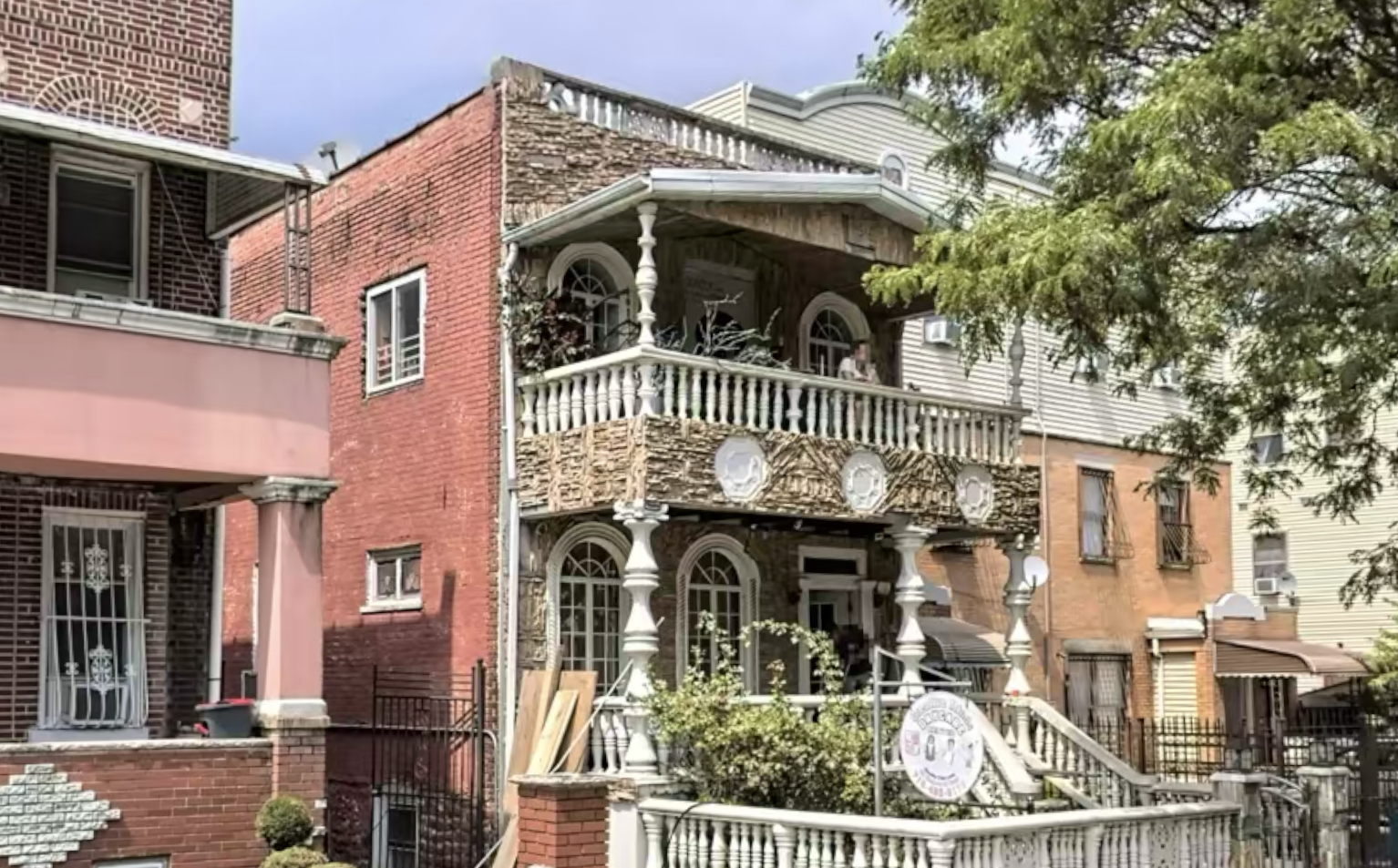 Three-year-old girl shot after leaving Brooklyn day care, NYPD says