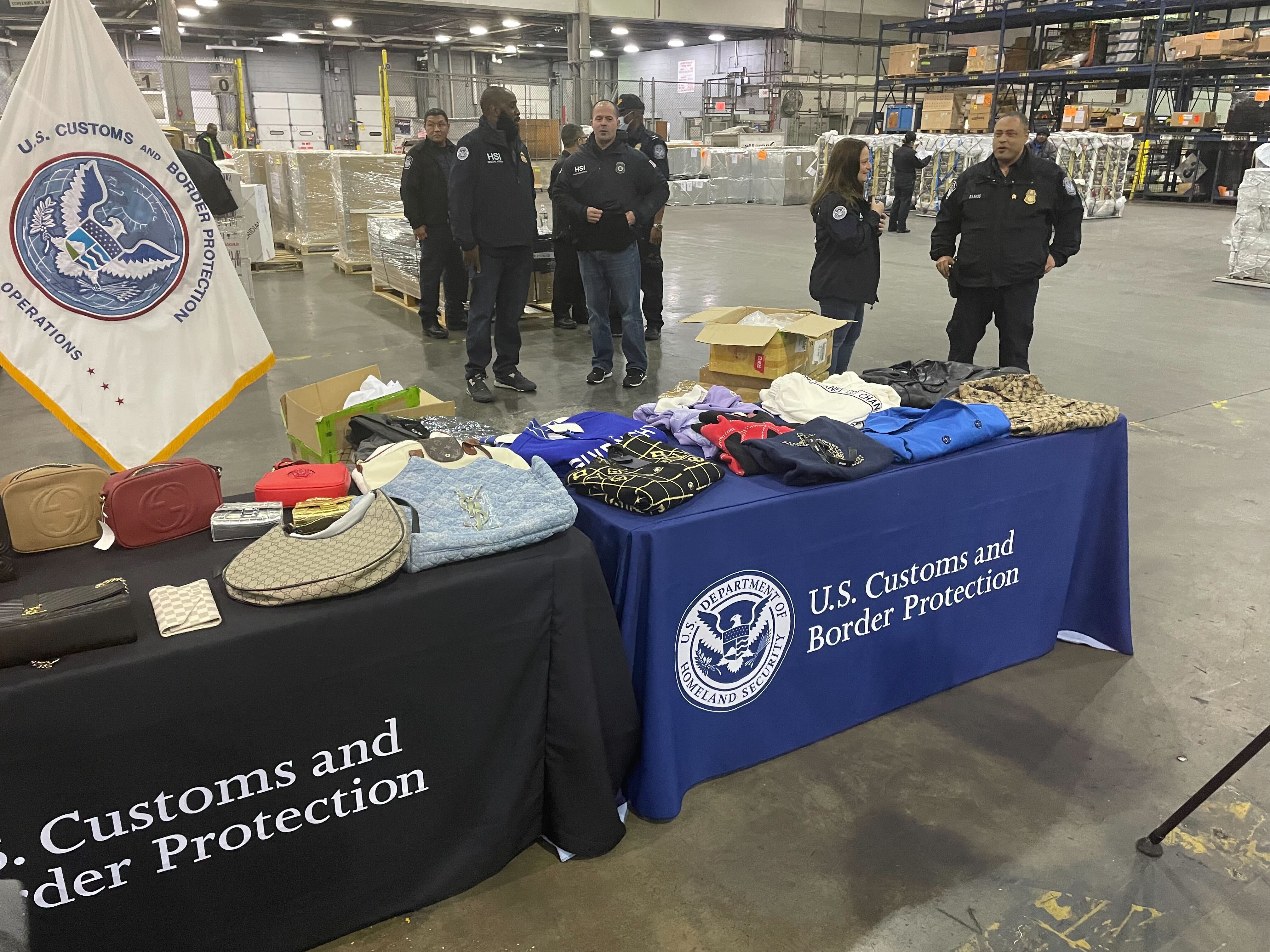Customs officials warn shoppers to beware of knockoffs Customs officials warn shoppers to beware of knockoffs