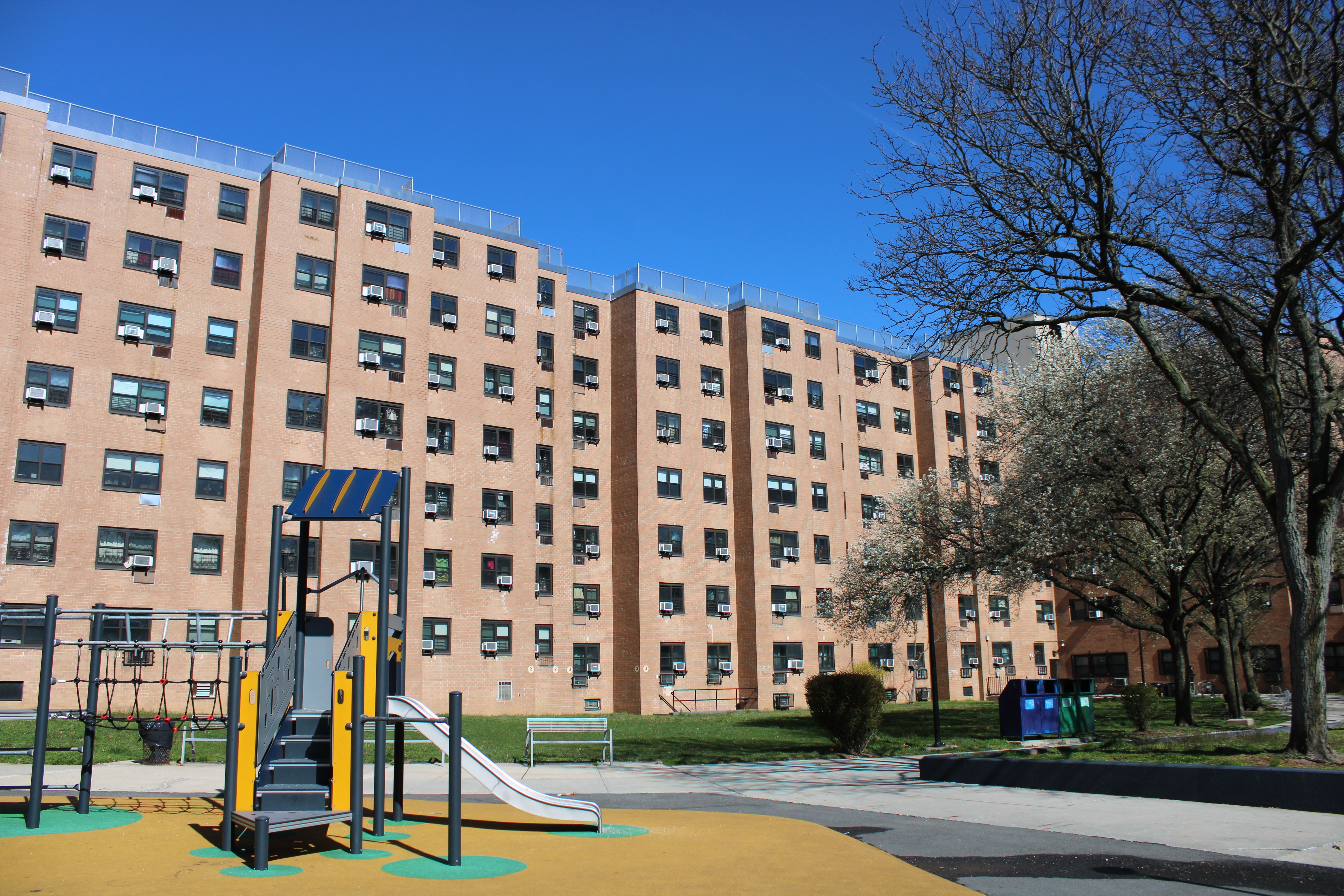 Private company running Brooklyn public housing complex fired for repeated failures