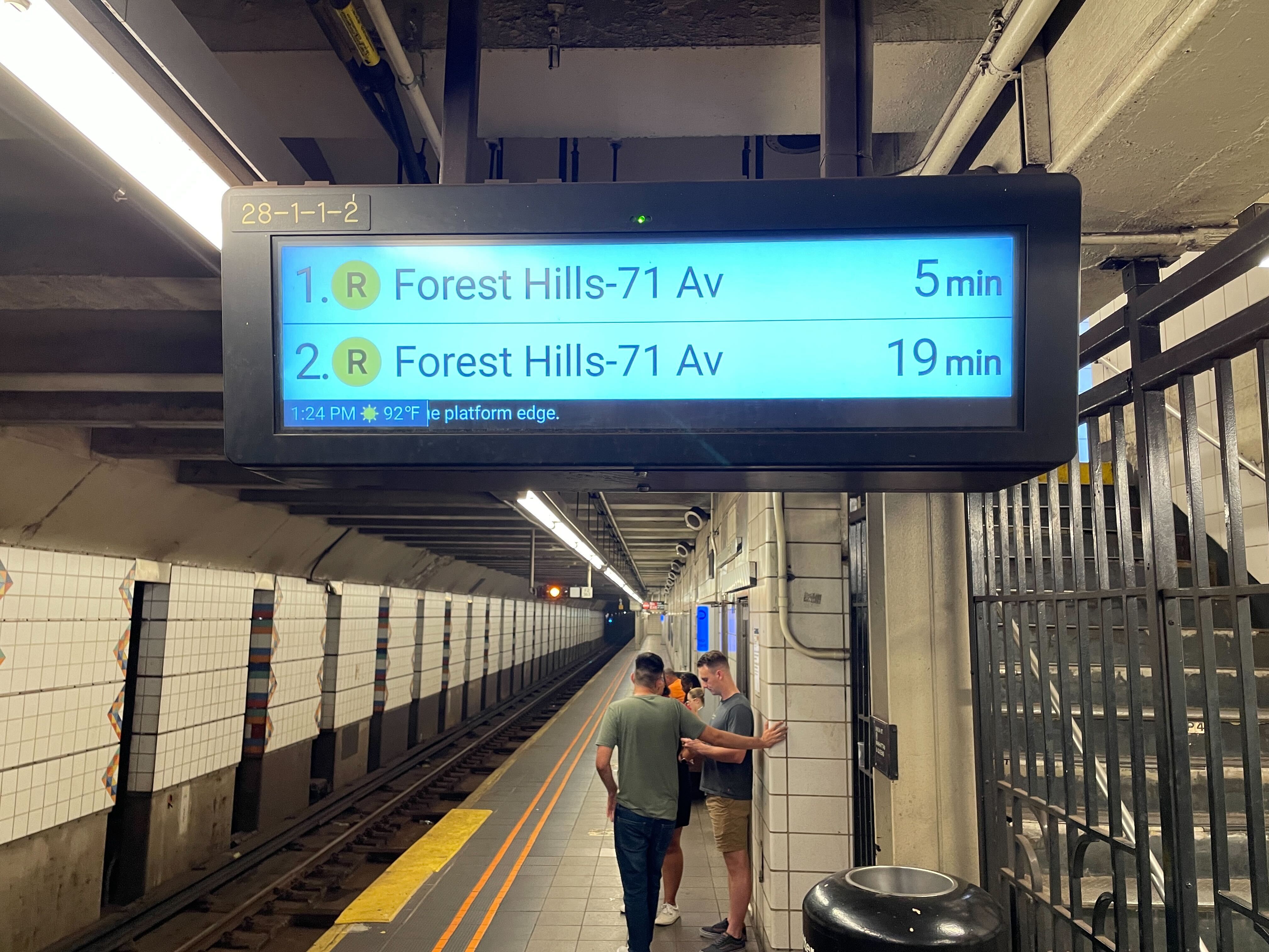 MTA fails on promise to boost R train service, lawmaker says MTA fails on promise to boost R train service, lawmaker says