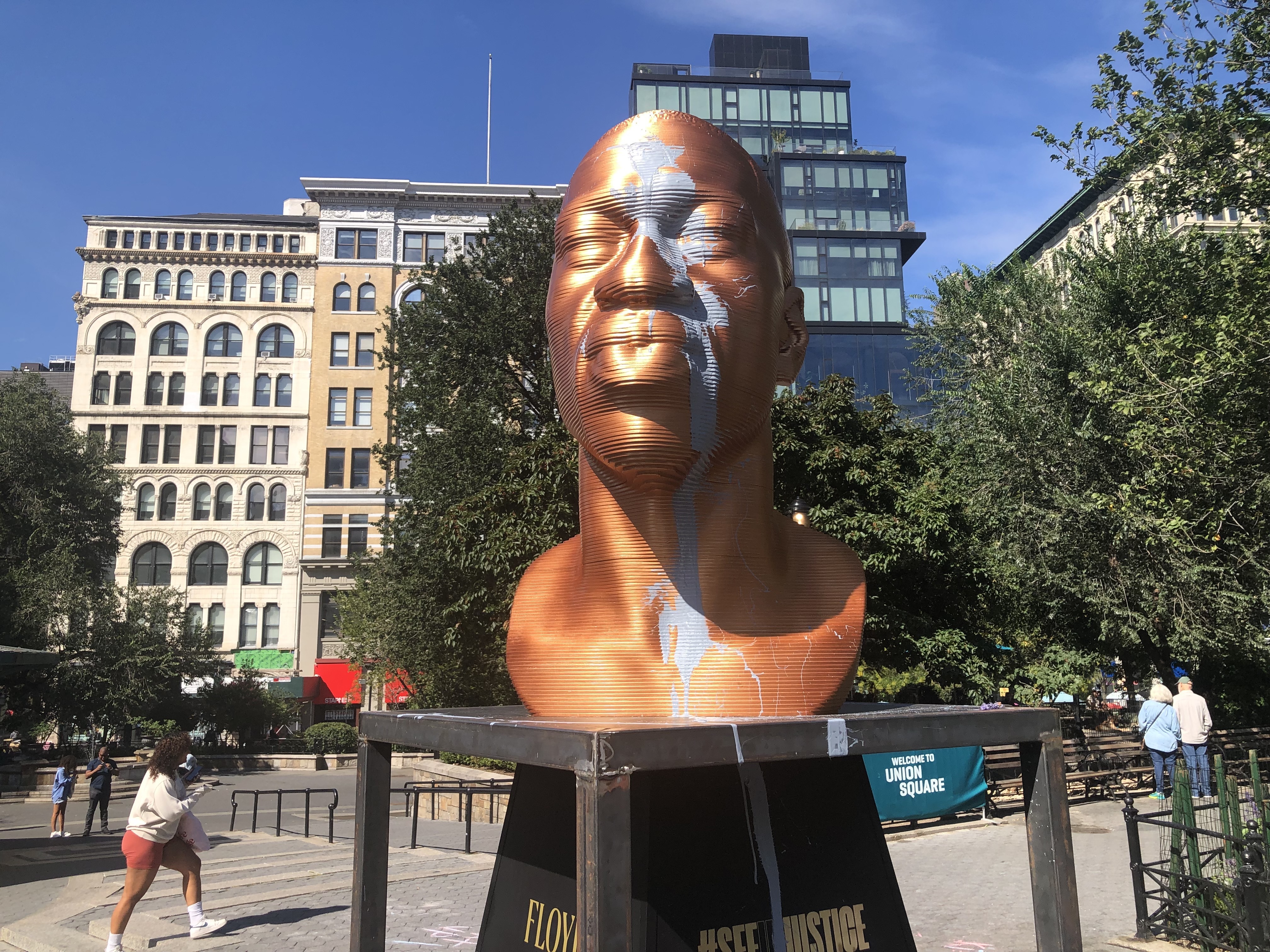 Vandal Splatters Gray Paint on George Floyd Bust in Union Square