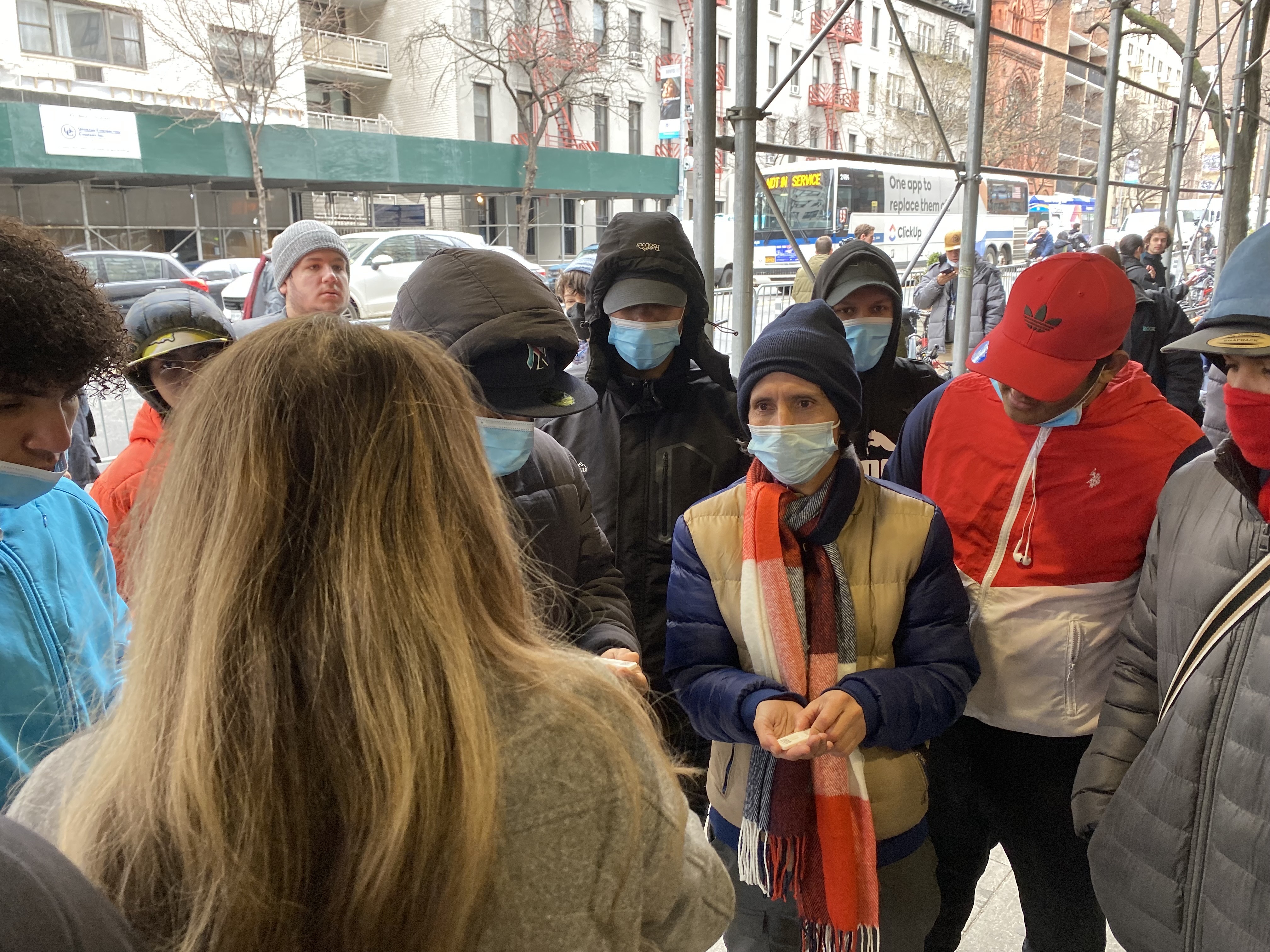 Migrants&rsquo; representatives agree to tour &lsquo;relief center&rsquo; as NYC hotel standoff continues