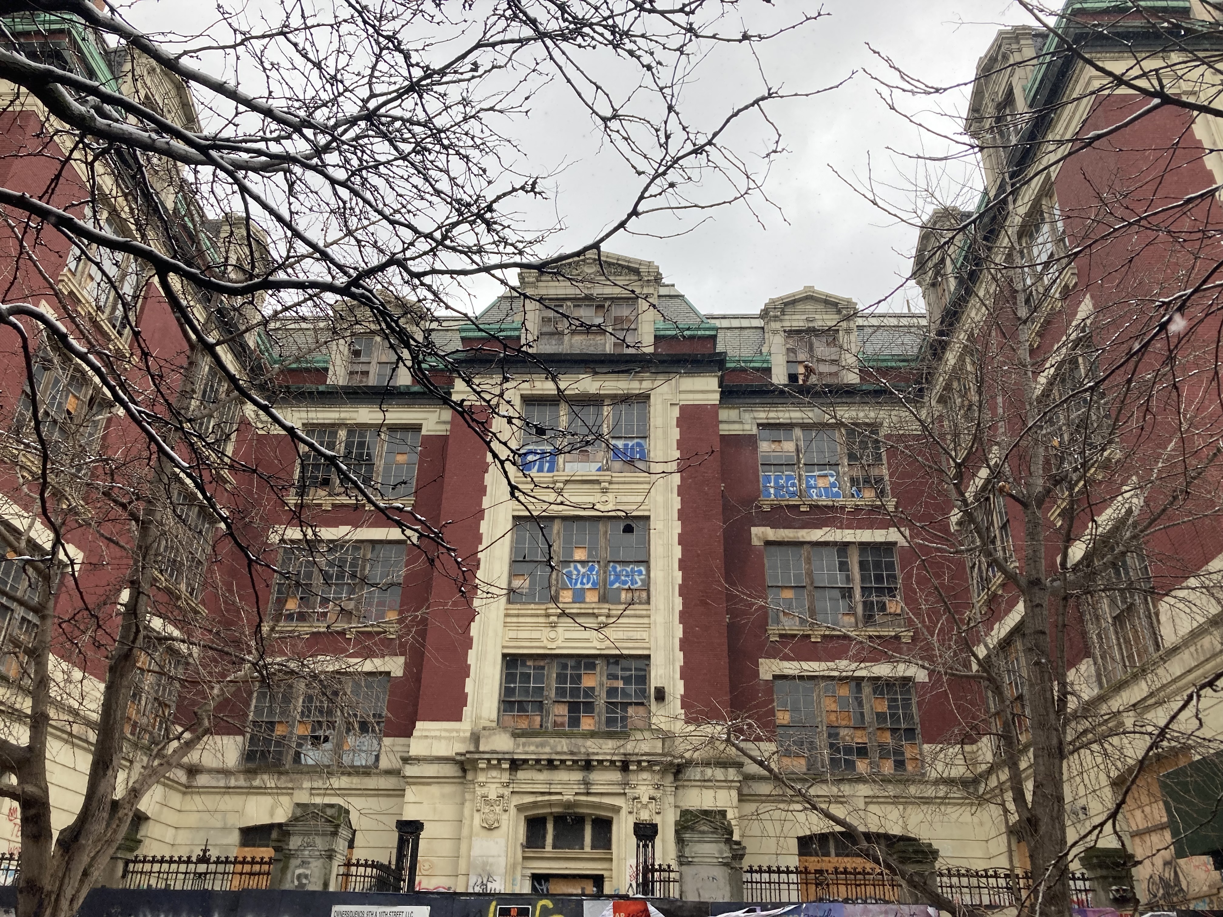 New Yorkers rally to turn derelict school building back into community space
